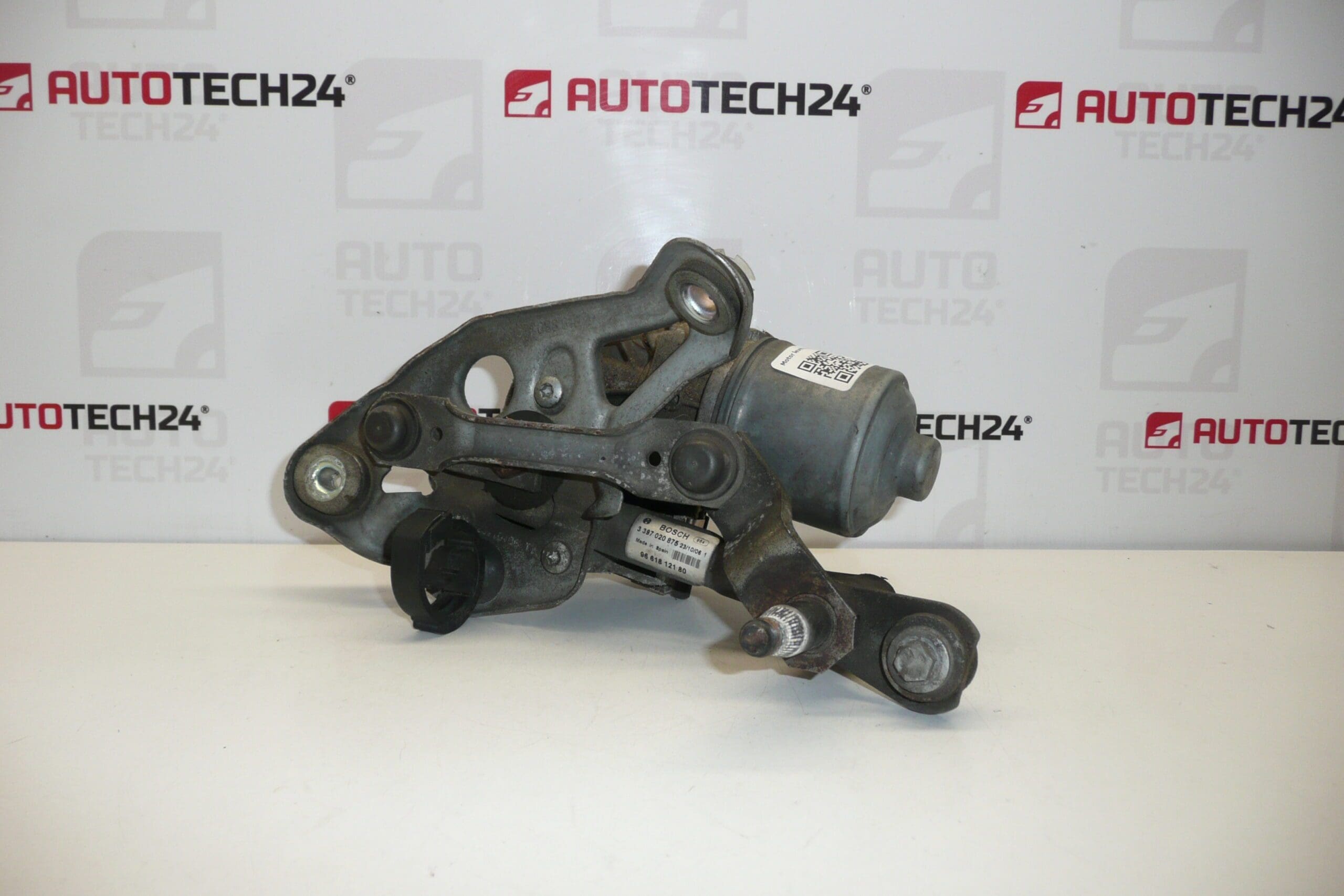 Peugeot 407 left wiper motor 9661812180 0390241968