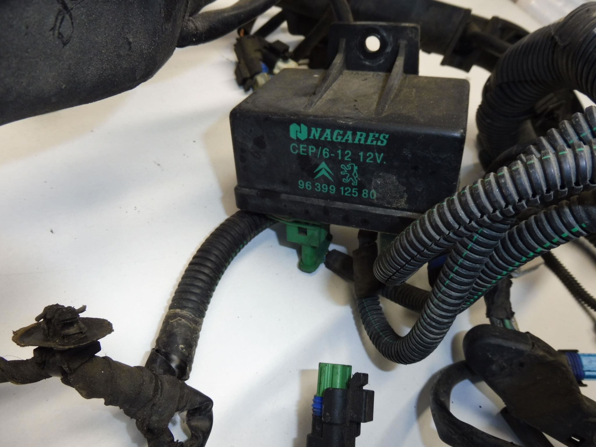 Citroën Peugeot 2.2 HDI Engine Wiring Harness 1498602080 656939 - Image 2