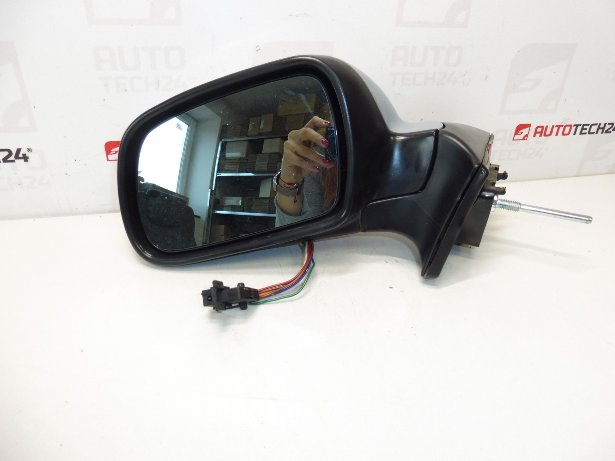 Left rear view mirror EYLC Peugeot 407 96456984XT 8149VG