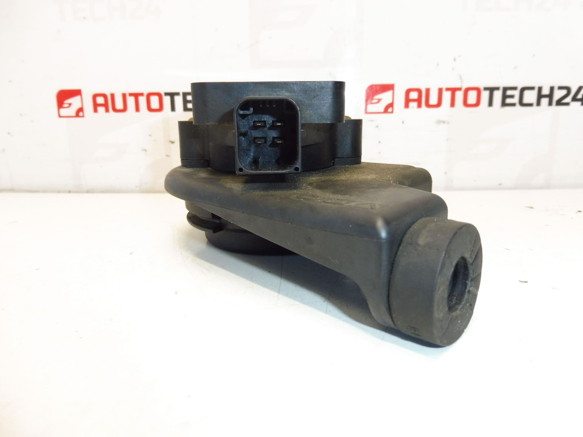 Peugeot/Citroën Throttle Position Sensor 9643365680 1920X1 - Image 2