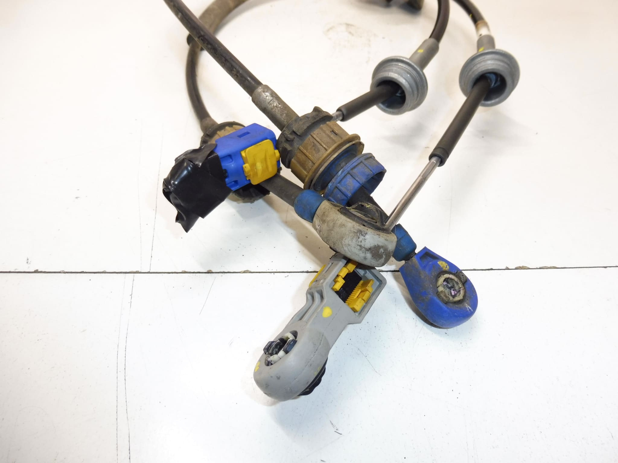 Gear shift cable for Peugeot 308 - 1637135780 / 2444GH - Image 2