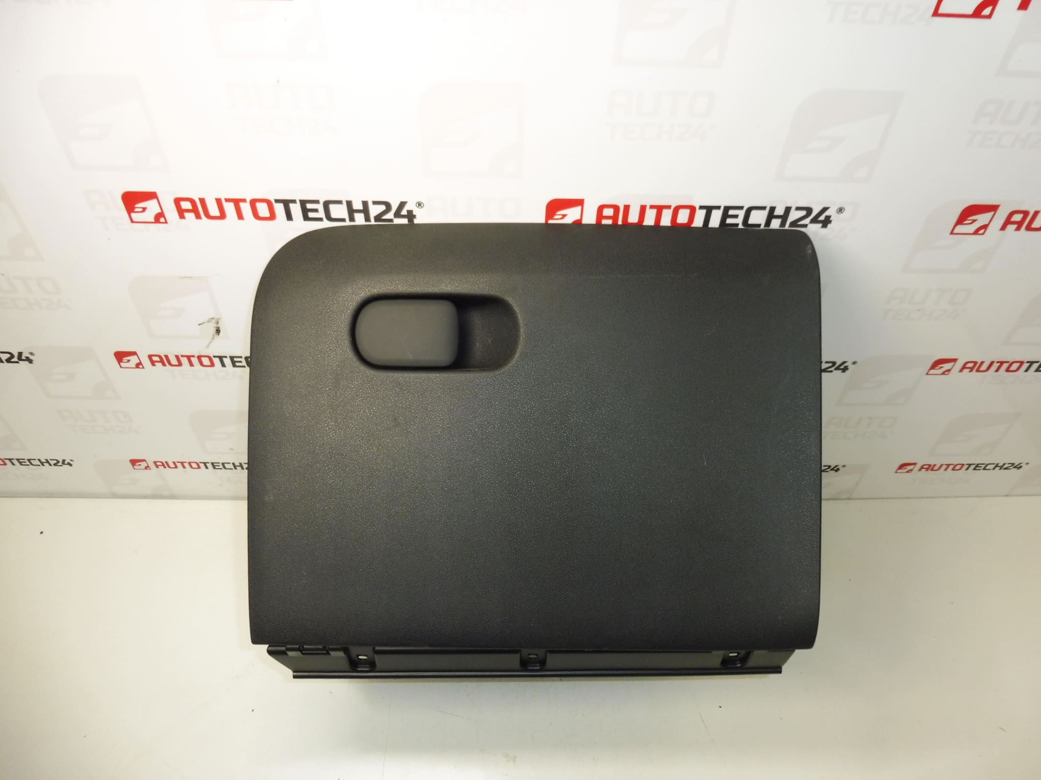 Storage box Complete C3 Picasso 98066102D 8218yj 8218yf