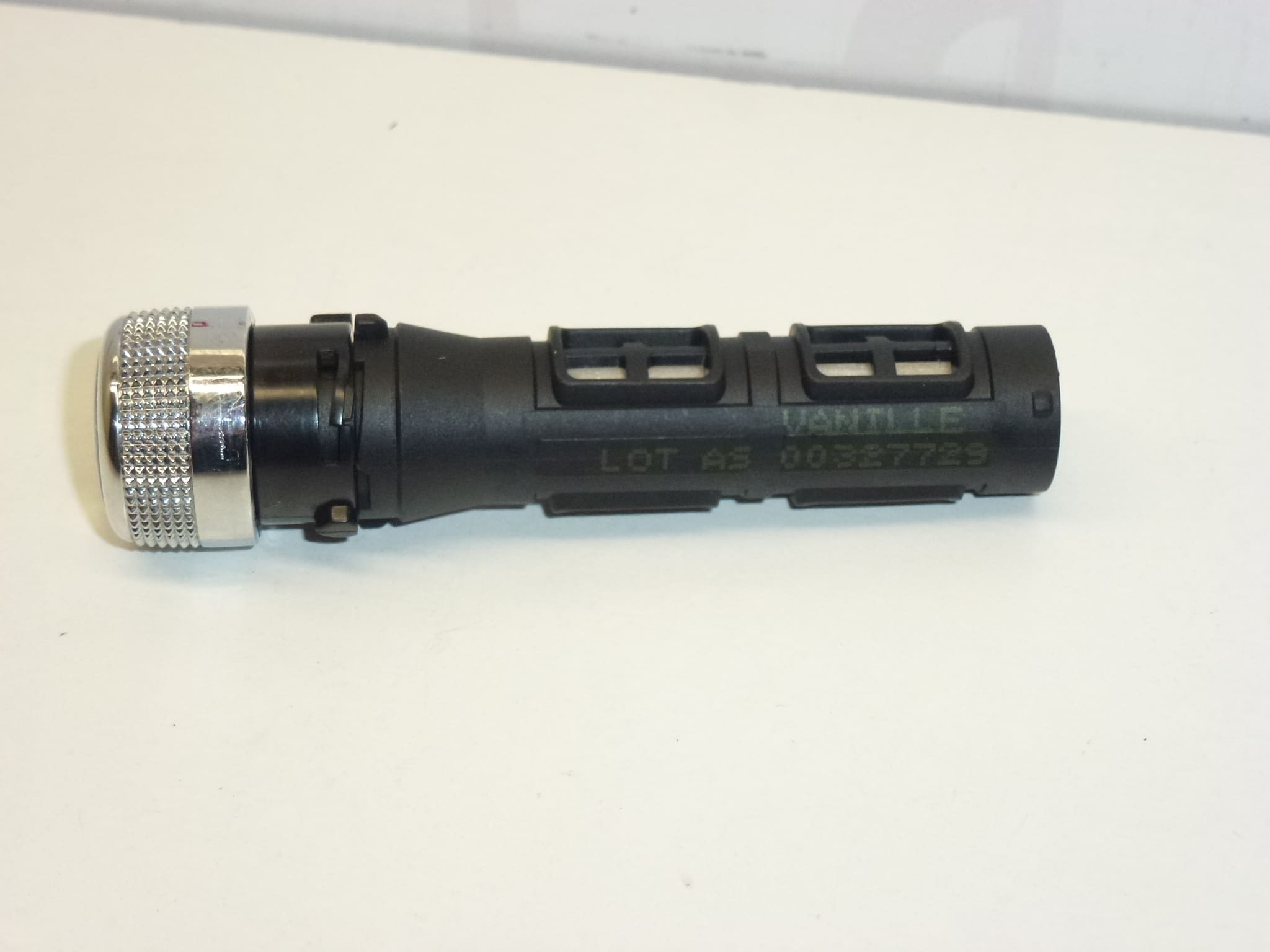 Citroën C3 C4 Picasso Aroma Button 824435 8244E5 - Image 2