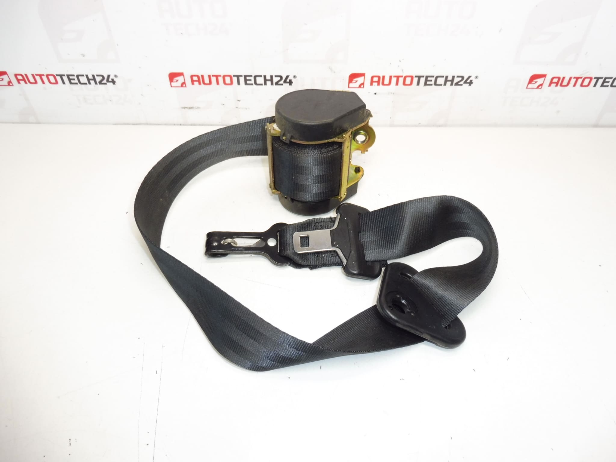 Citroën Peugeot 14996410xx seat belt