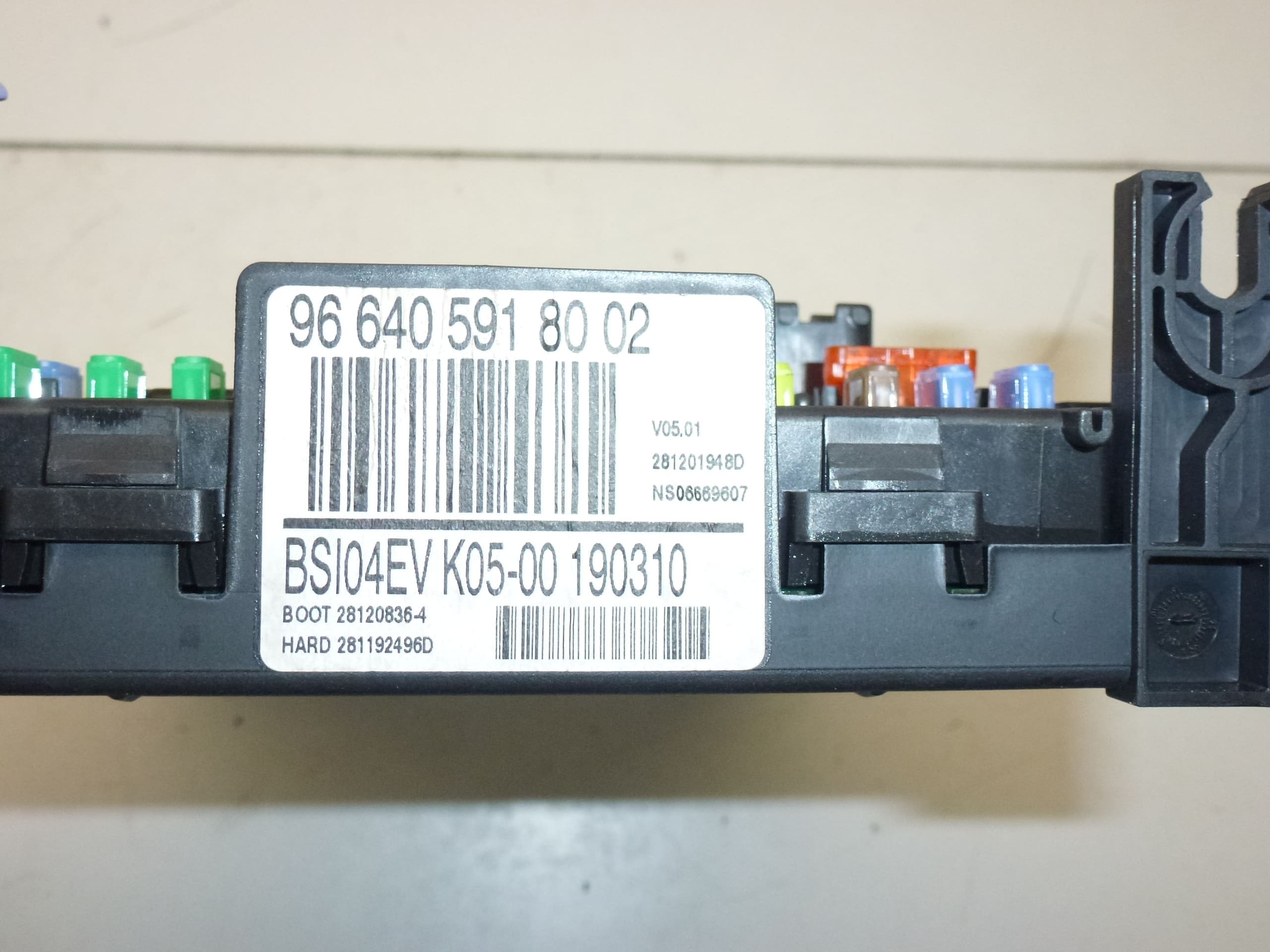 BSI04EV K05-00 Johnson Controls BSI Module for Citroën Peugeot 9664059180 02 6580ZG - Image 2