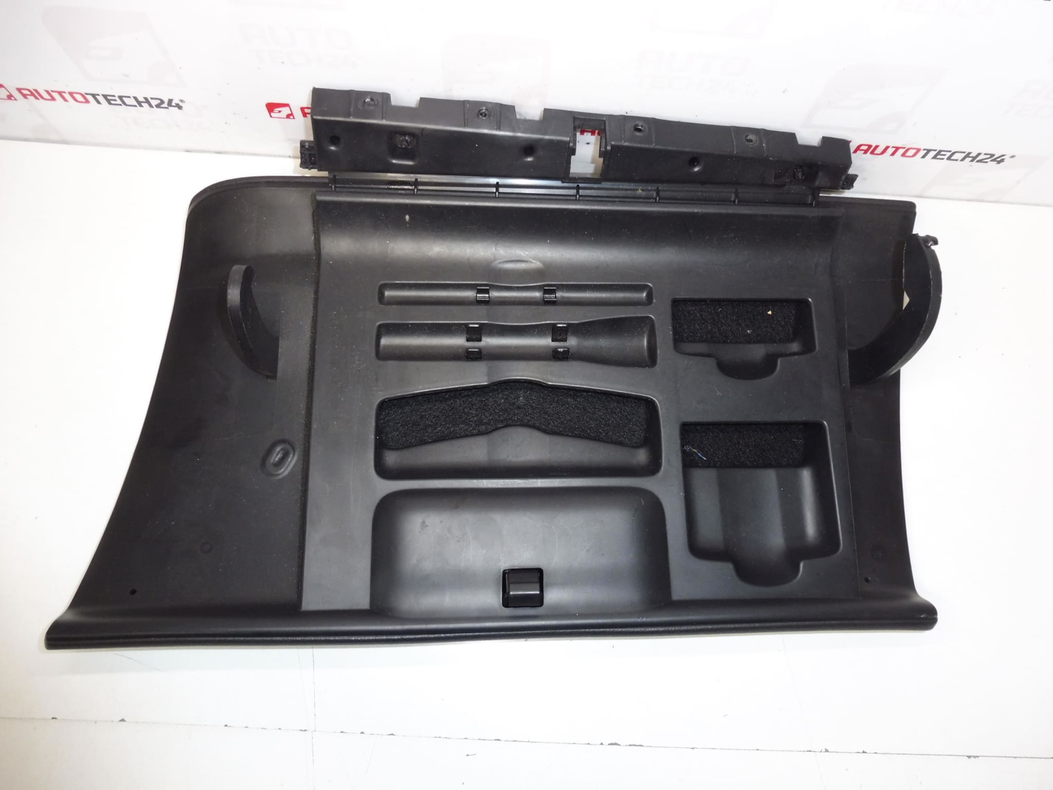 Storage Compartment Cover For Peugeot 407 8226J0 - Image 2