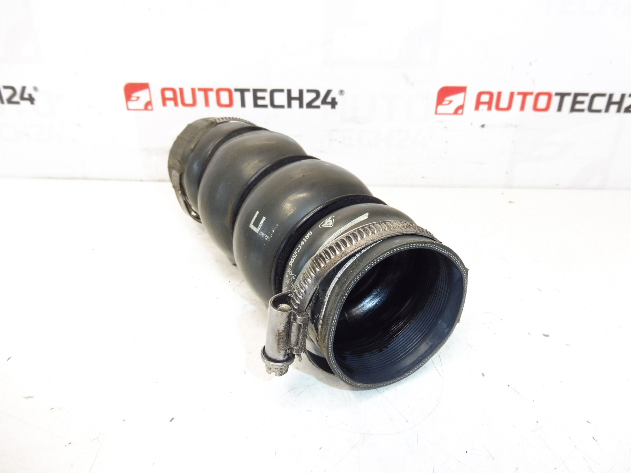 1.6 HDI Turbo Hose for Citroën Peugeot 9680356780 0382FN