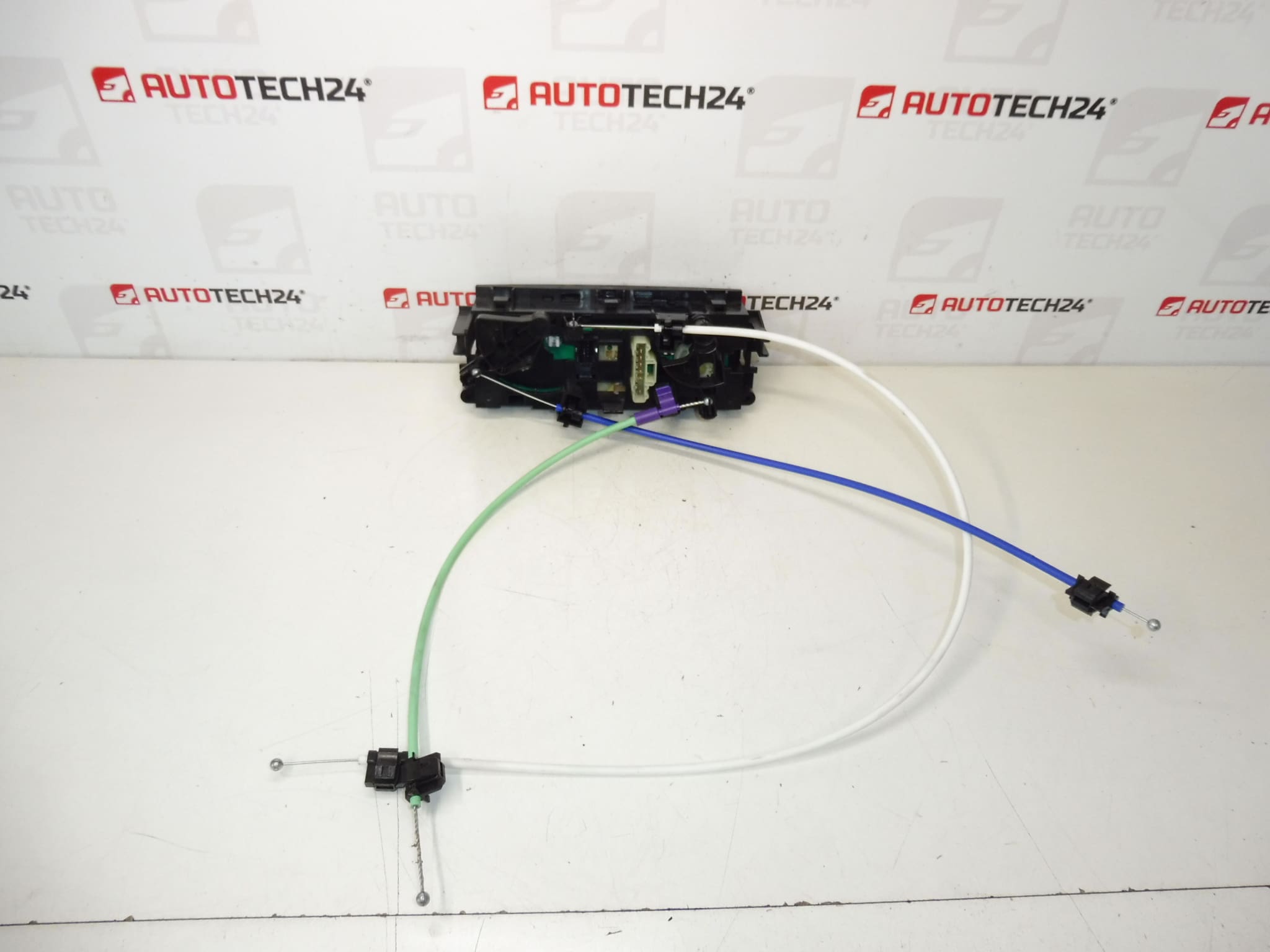 Heater Control Cable Peugeot 207 N107402J 6452Q4 - Image 2