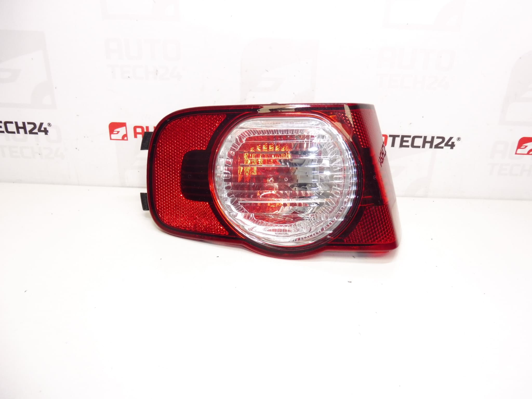 Rear left back light Citroën C3 Picasso 9681751680 6350HJ
