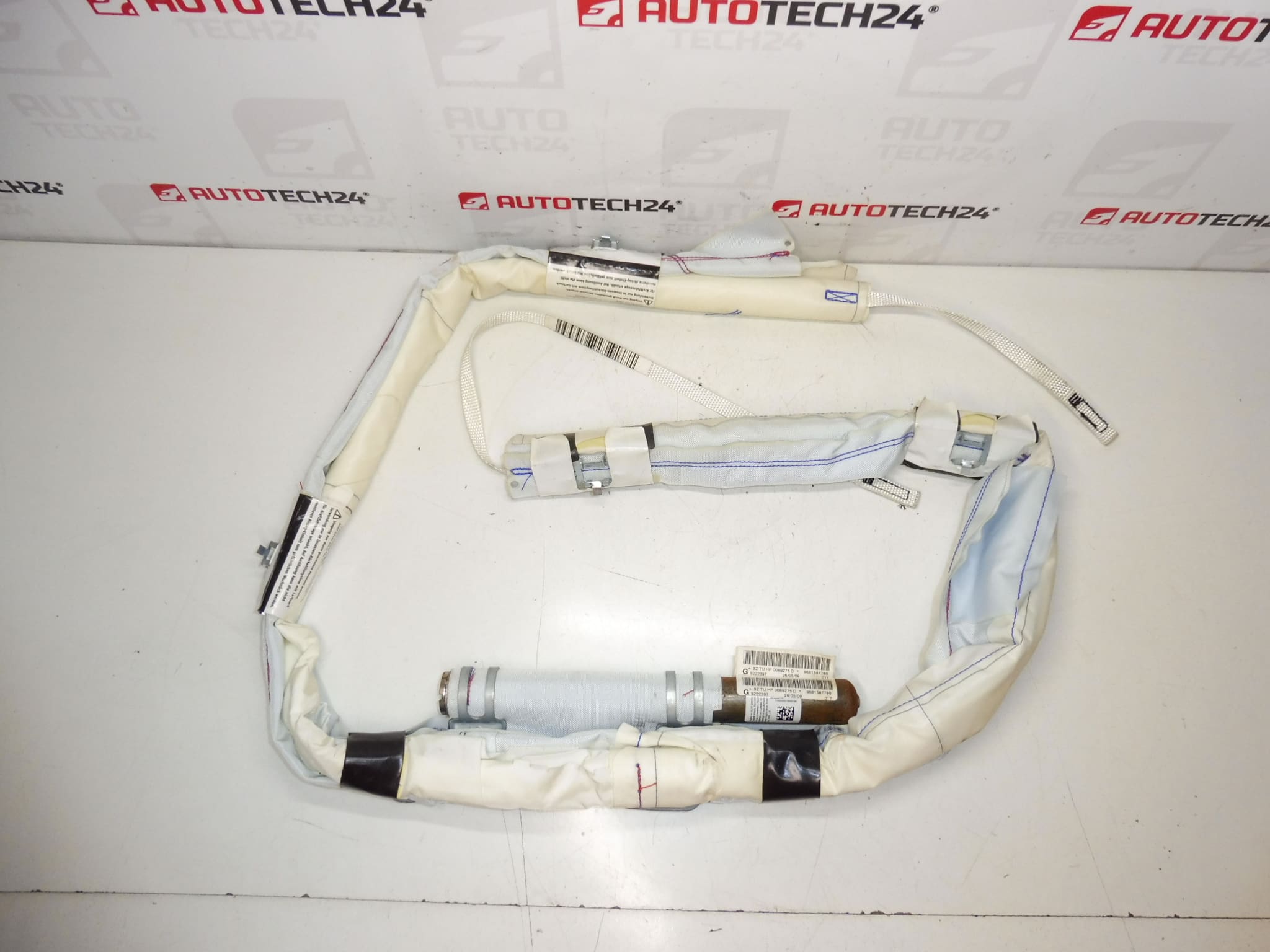 Left Citroën C3 Picasso 9681587780 8335WK