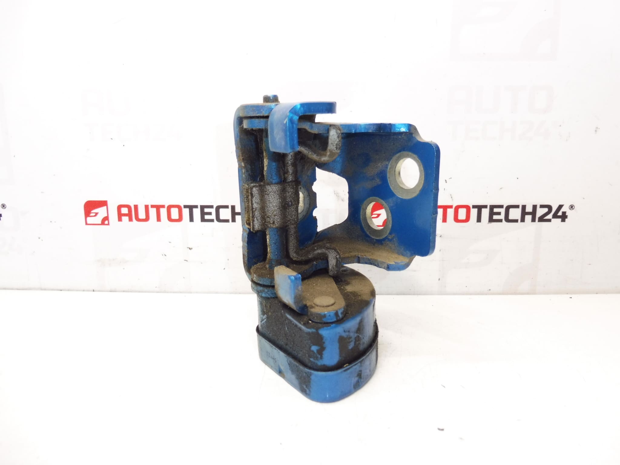 Stopping the right rear door kgwc Citroen C3 Picasso 9035Cn