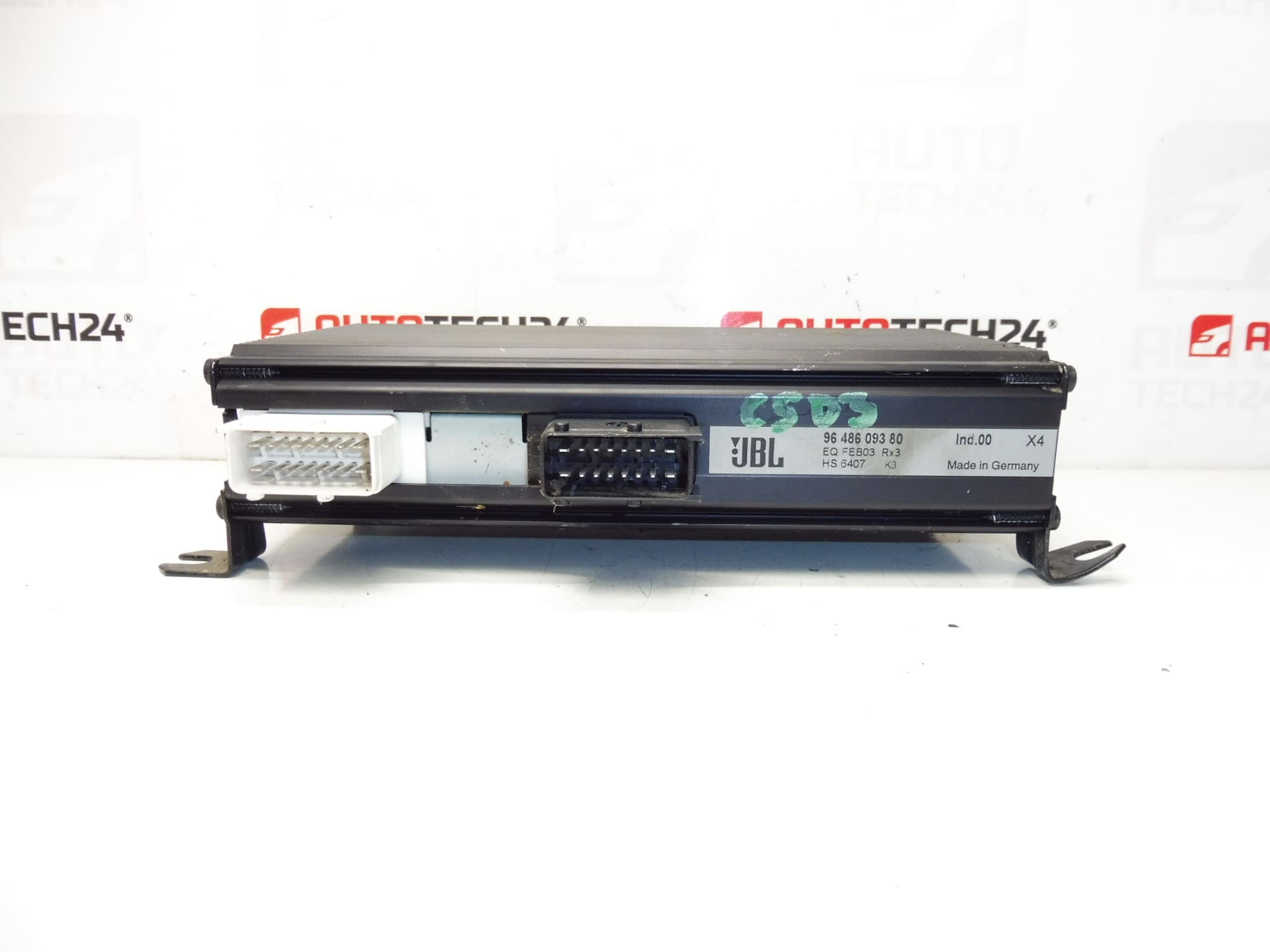 JBL Amplifier Citroën Peugeot 9648609380 - Image 2