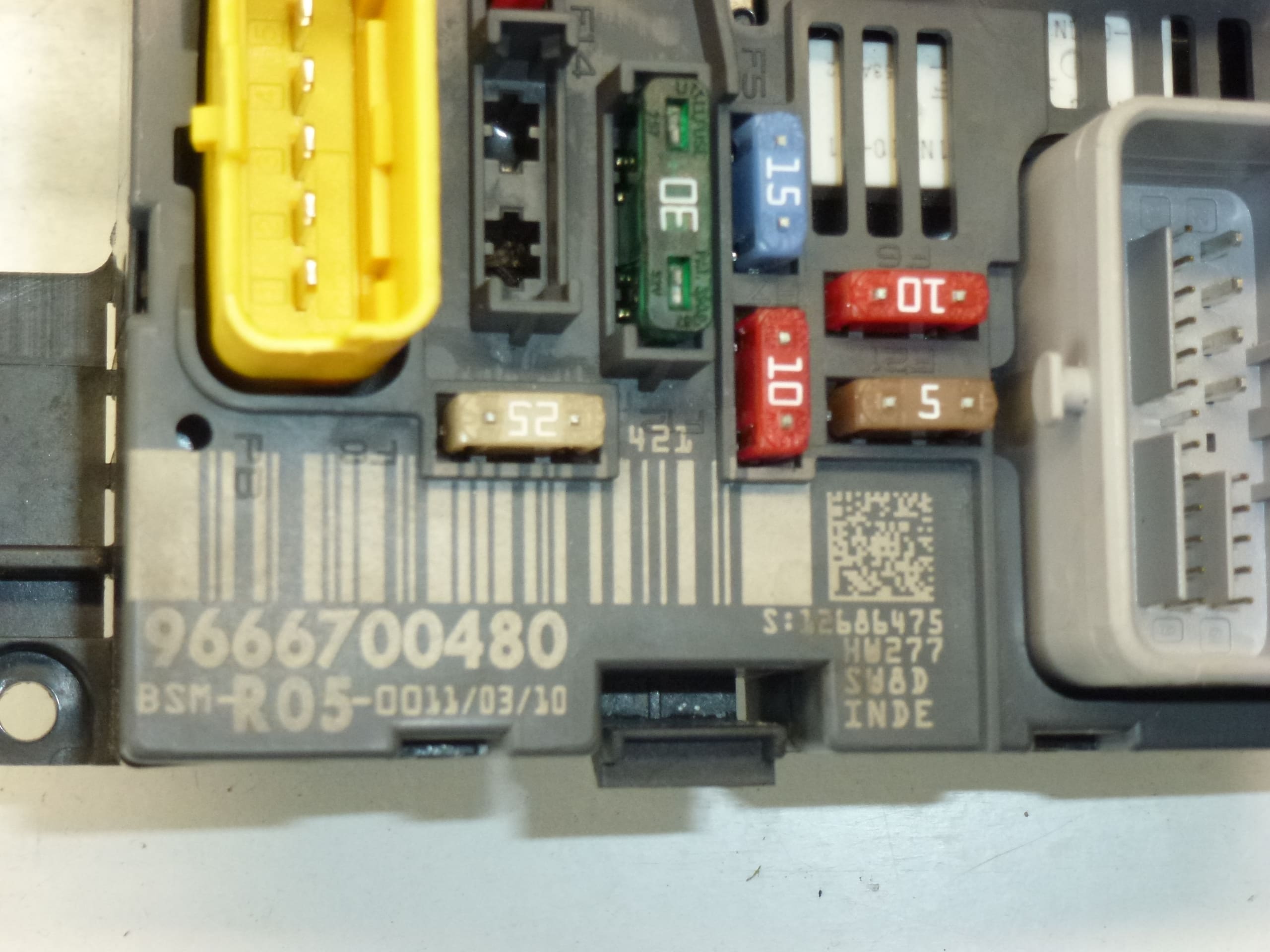 Delphi BSM R05 for Citroën and Peugeot 9666700480 - Image 2