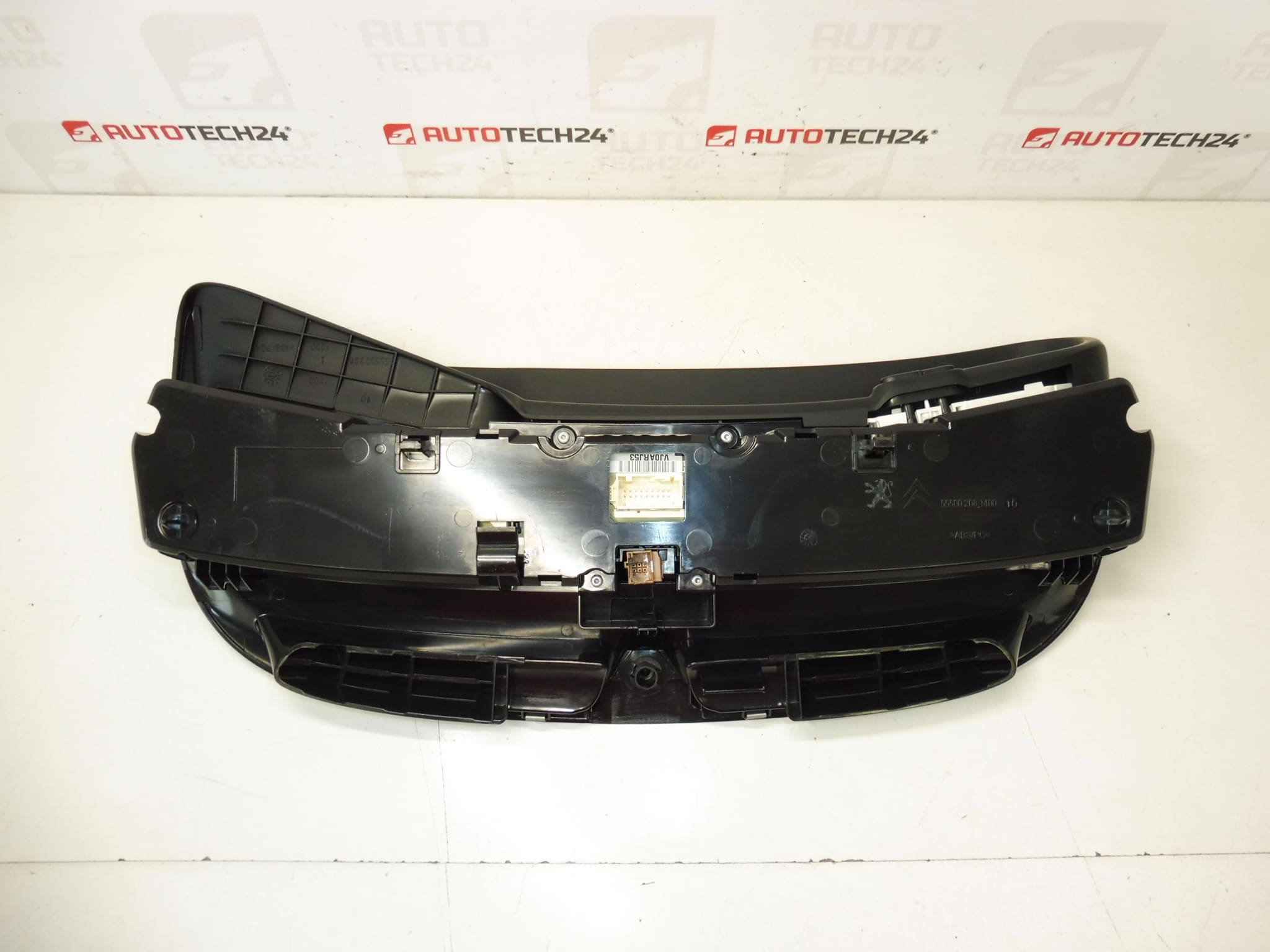 Tachometer Citroën C3 Picasso Mileage 144000 km 9805382977 98053829ZD - Image 2