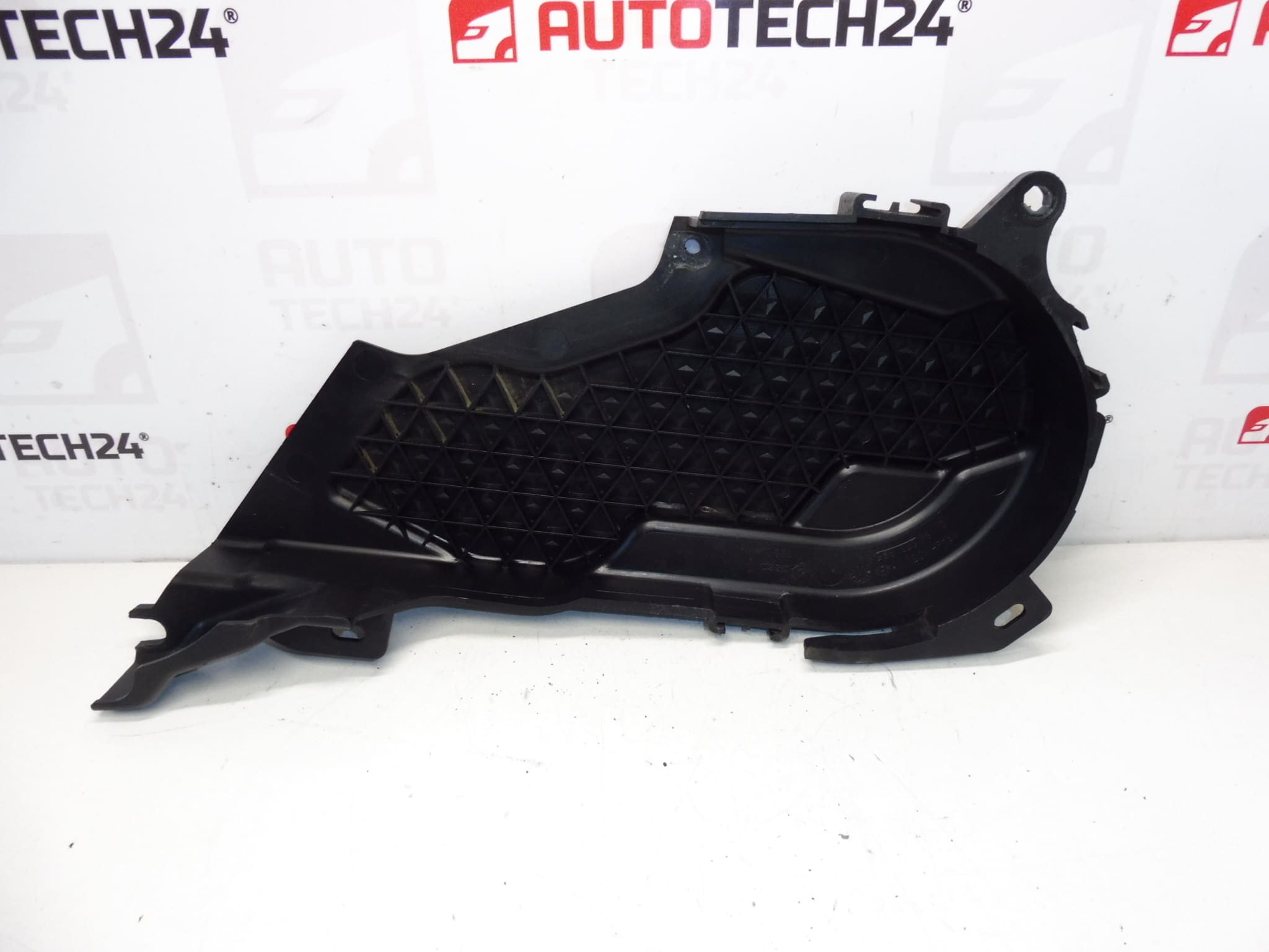 Timing cover for Citroen/Peugeot 2.0 HDi RHR 9655399580 0320V8 - Image 2