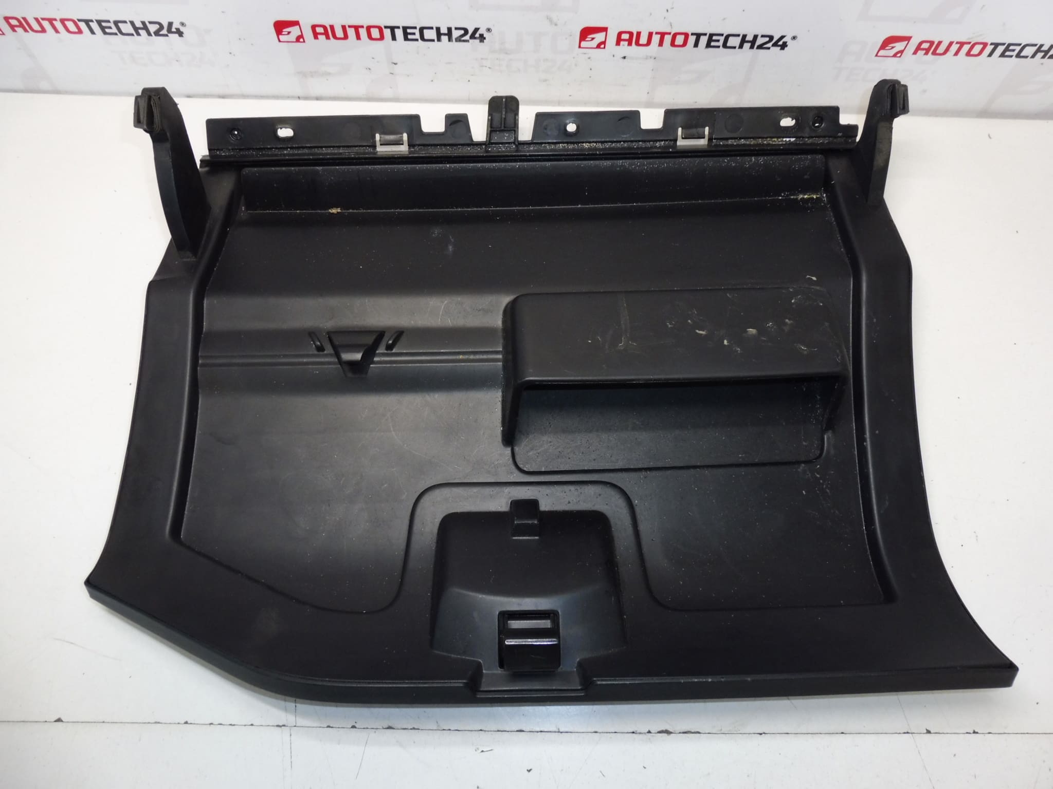 Storage compartment for Citroën Berlingo III / Peugeot Partner III - 9680941977, 8226VY - Image 2