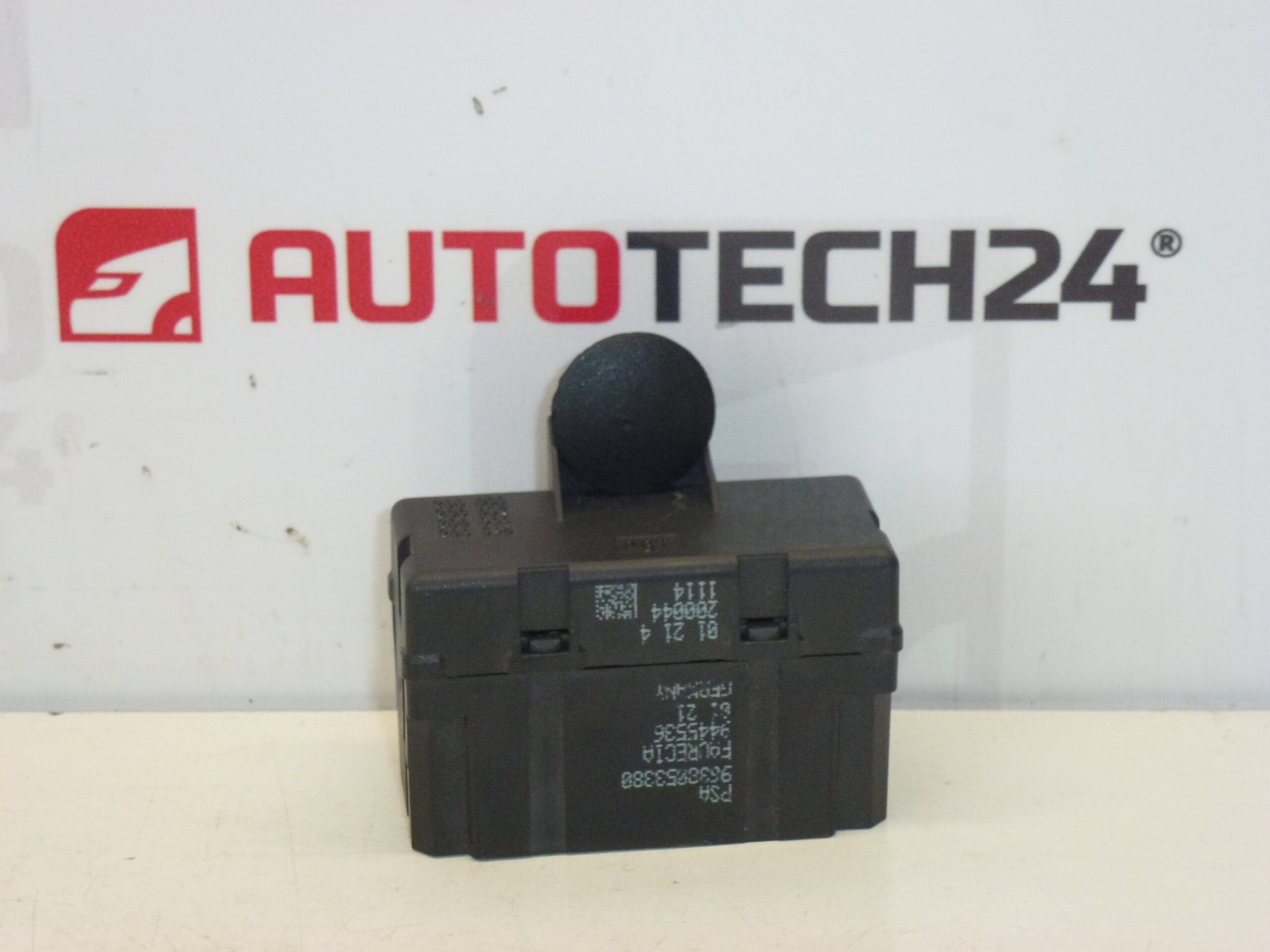 Seat heating relay Citroën Peugeot 9638053380 8904WC 8906GR - Image 2