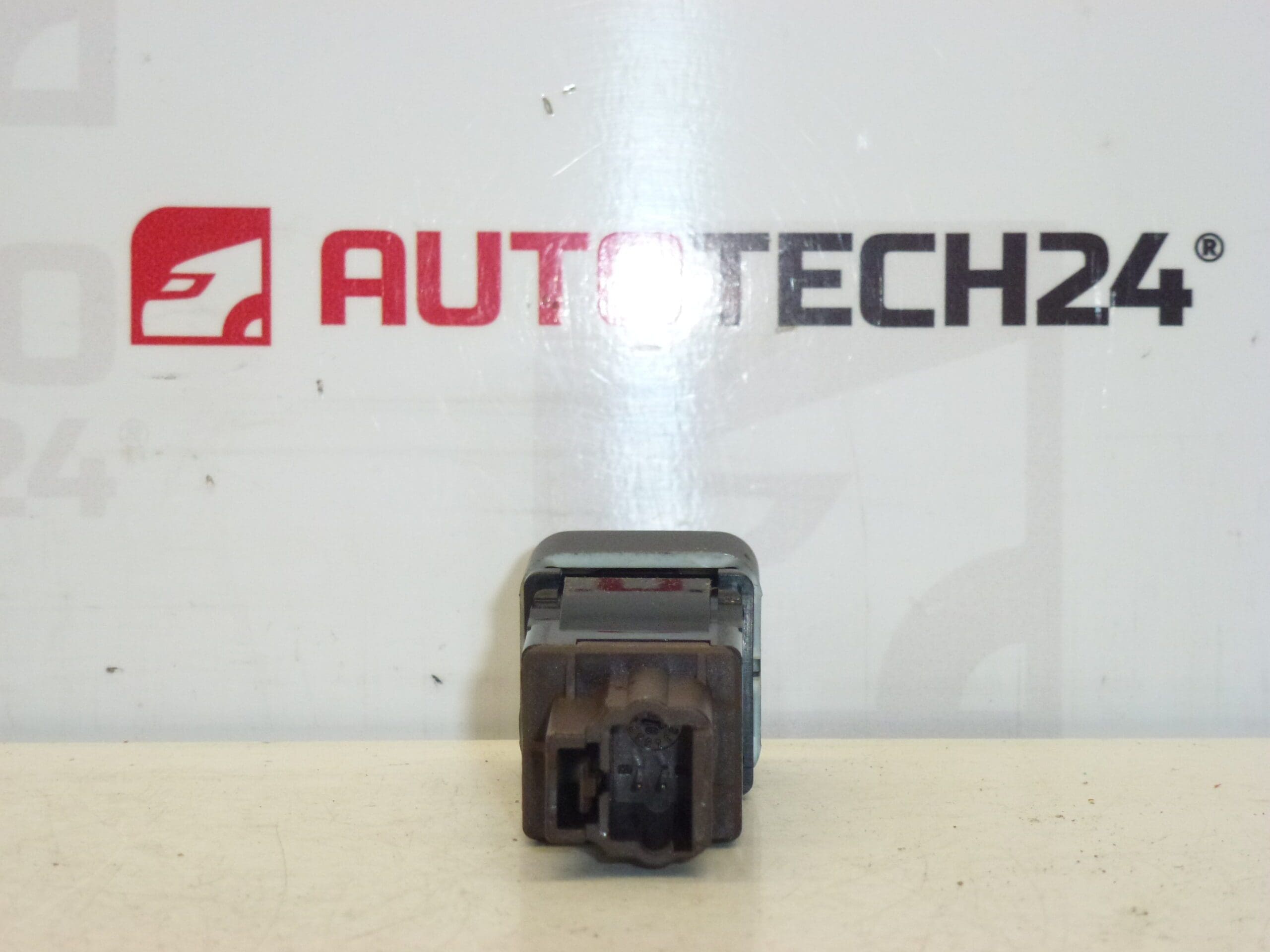 Passenger Airbag Switch Citroën Peugeot 96404548XT 96404548ZL 8216S3 - Image 2