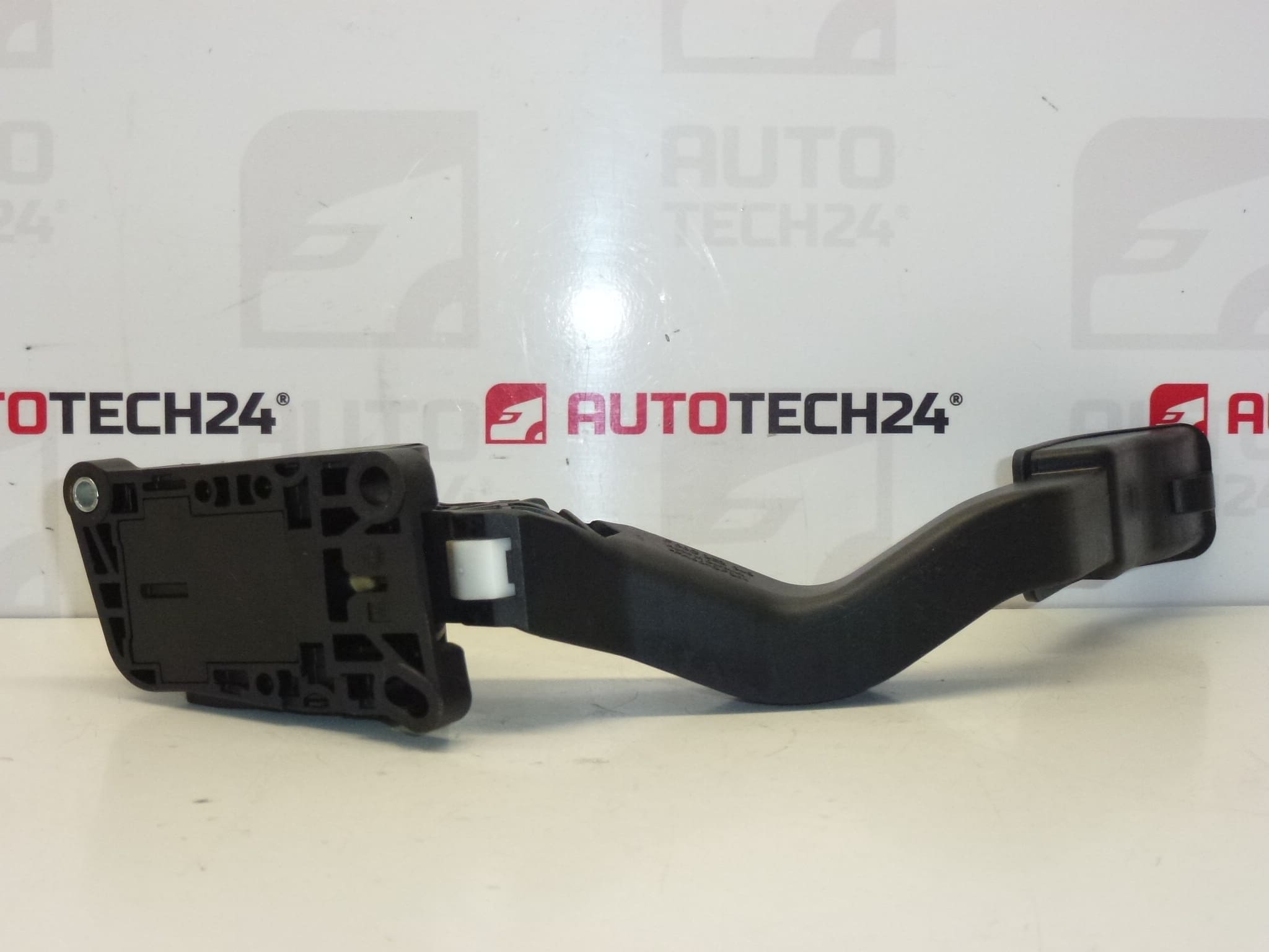 Gas pedal Bosch 0280755120 9684378880 1601Z2 - Image 2