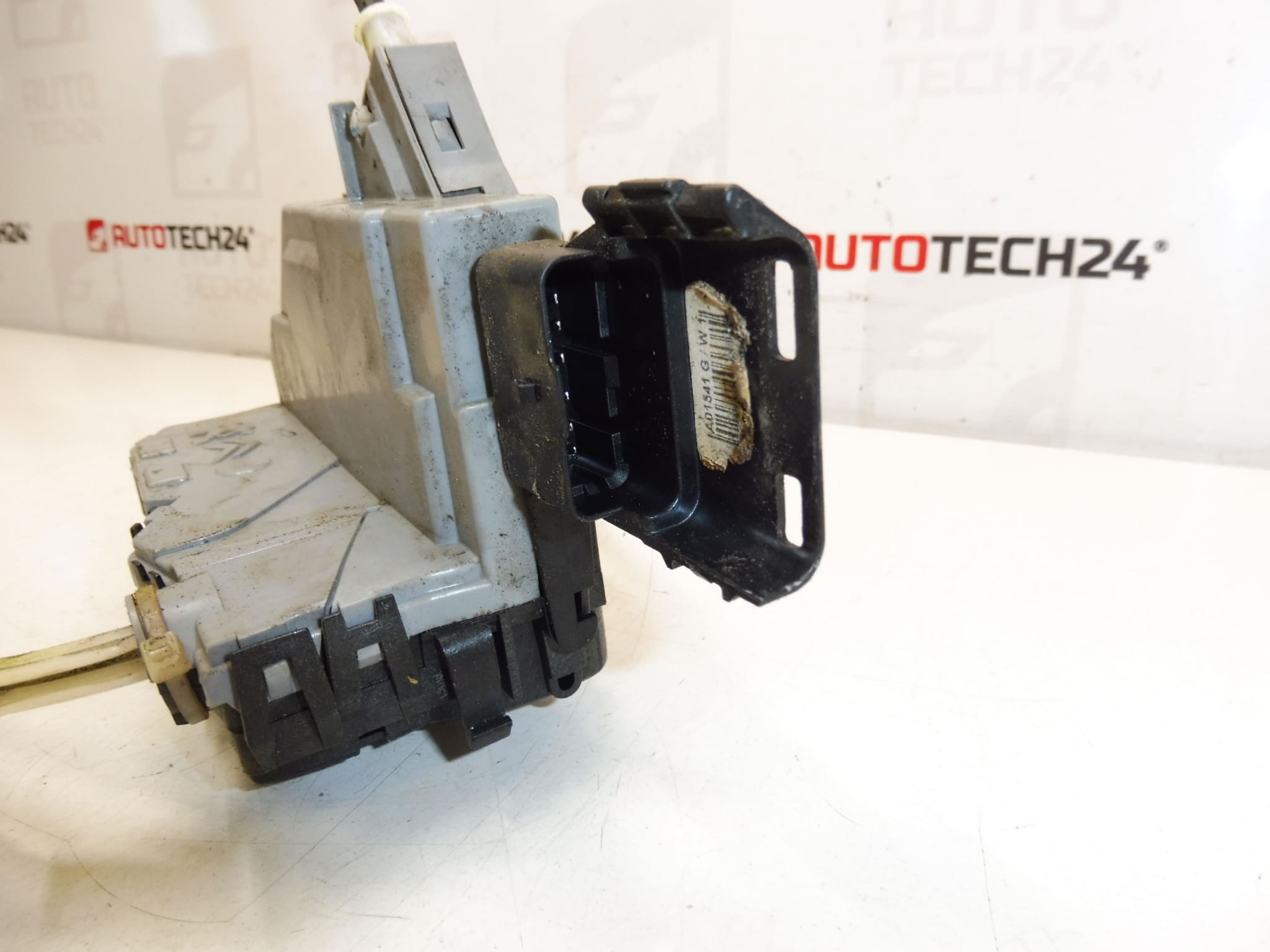 Right rear passenger door lock Peugeot 3008 5008 9800623880 9138Z2 - Image 2