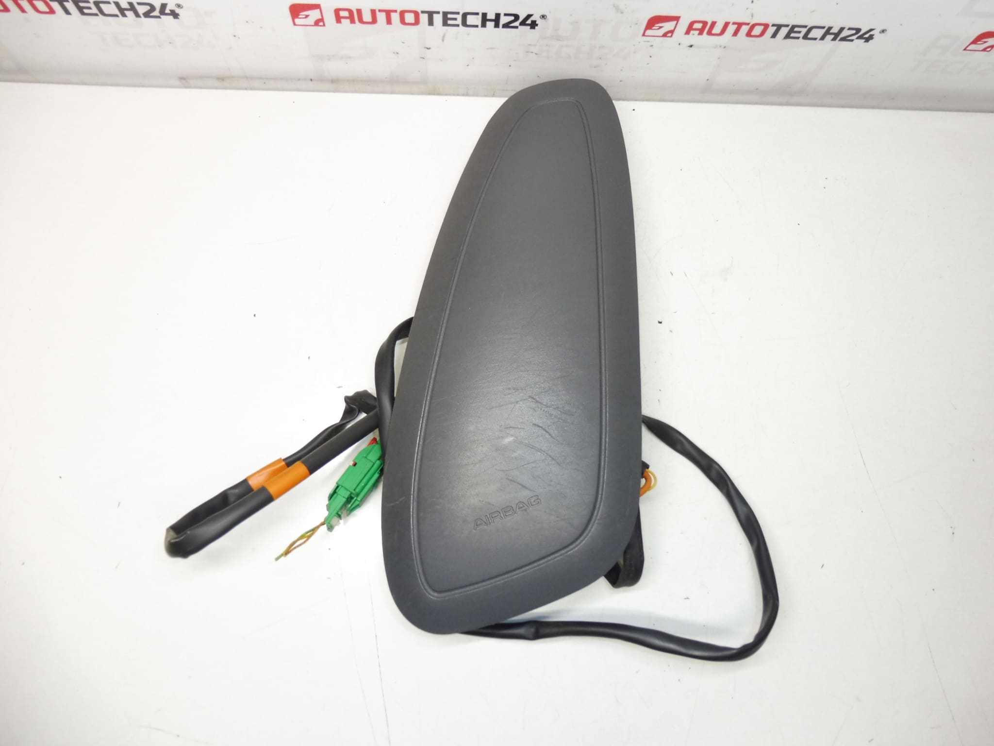 Airbag Left Citroën Xsara Picasso 96472197ZM 8216S6