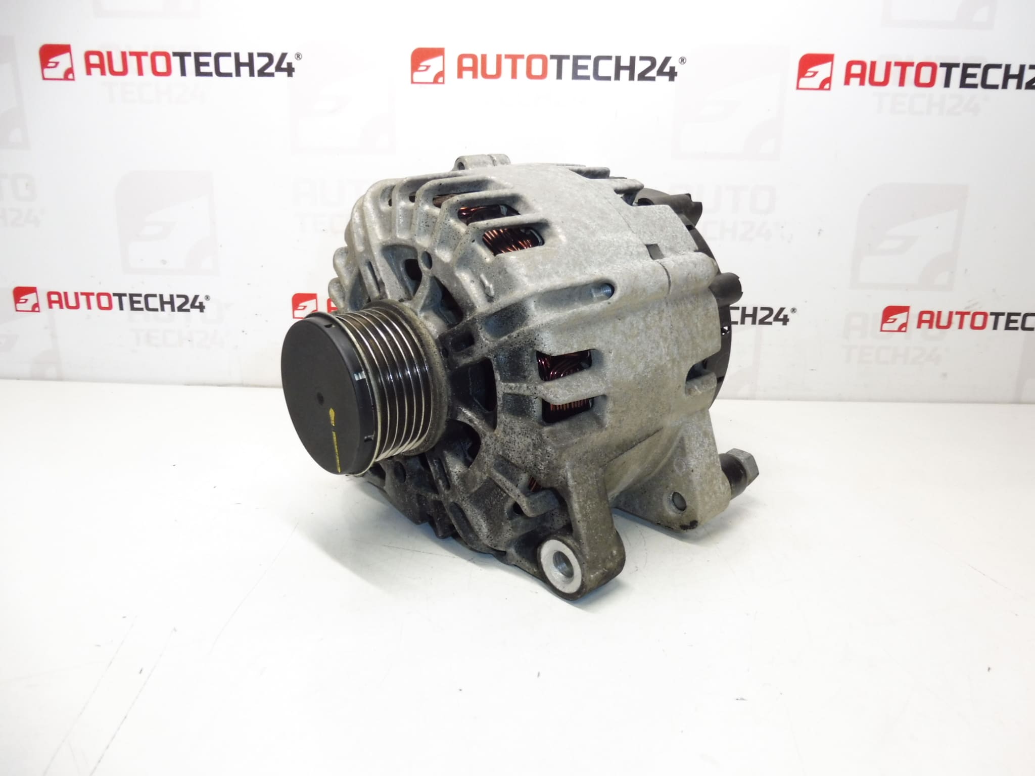 Alternator Citroën Peugeot CL15 9665617780