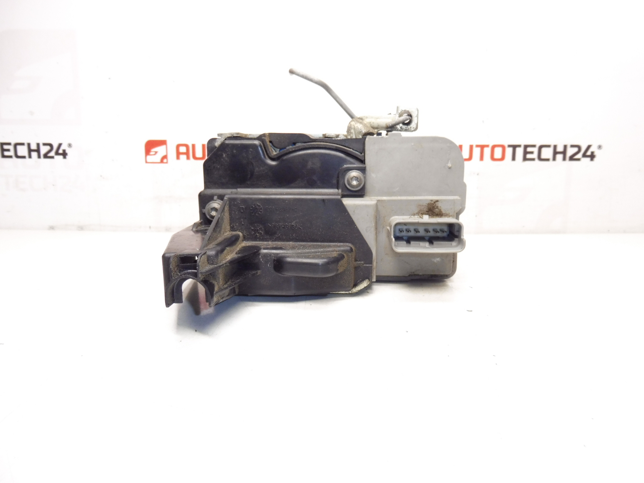 Electric Lock For Right Front Passenger Door Peugeot 307 9136Z9