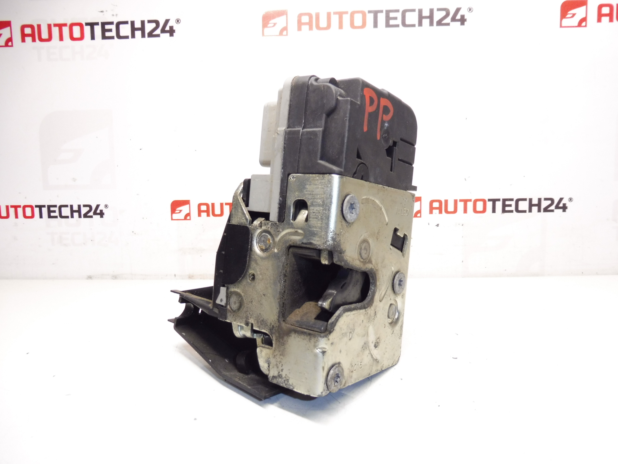 Electric Lock For Right Front Passenger Door Peugeot 307 9136Z9