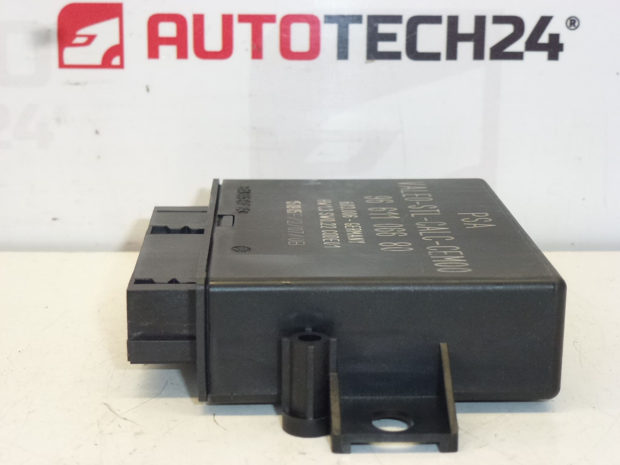 ECU AFIL Valeo Citroën C5 9661106680 6590AR - Image 2