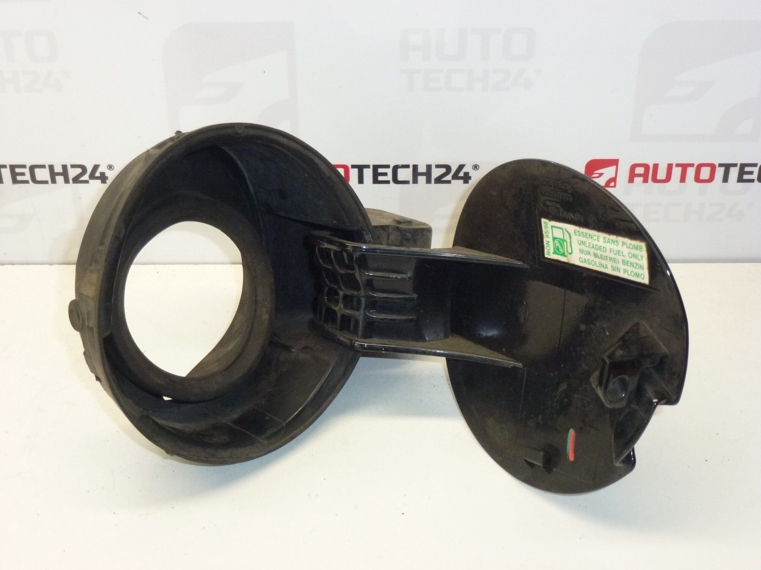 Tank cap Citroën C4 3 door 9650817777 1517C0 EXL - Image 2