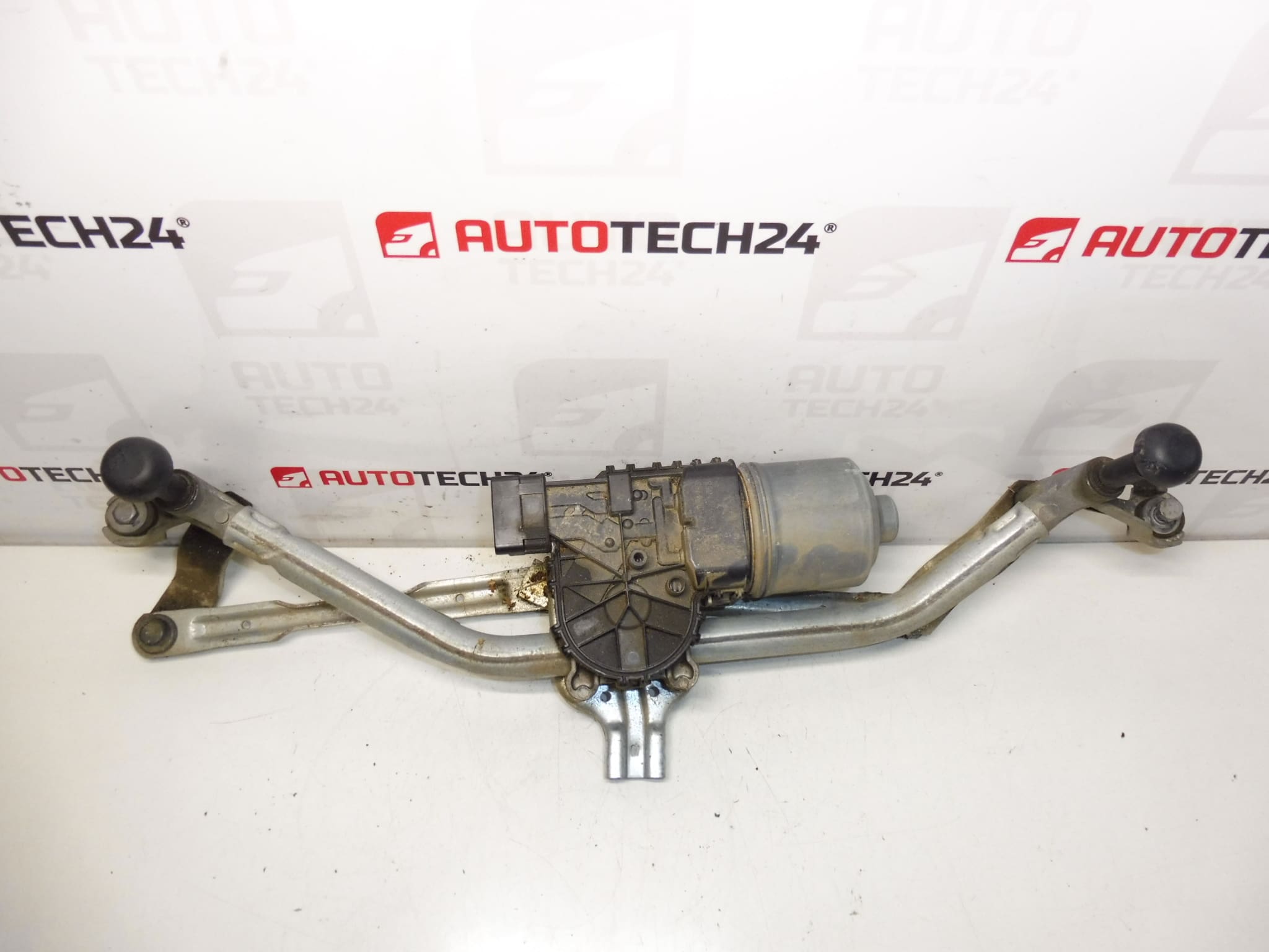 Peugeot 207 front wiper motor 9650380780 3397020769 6405CH - Image 2