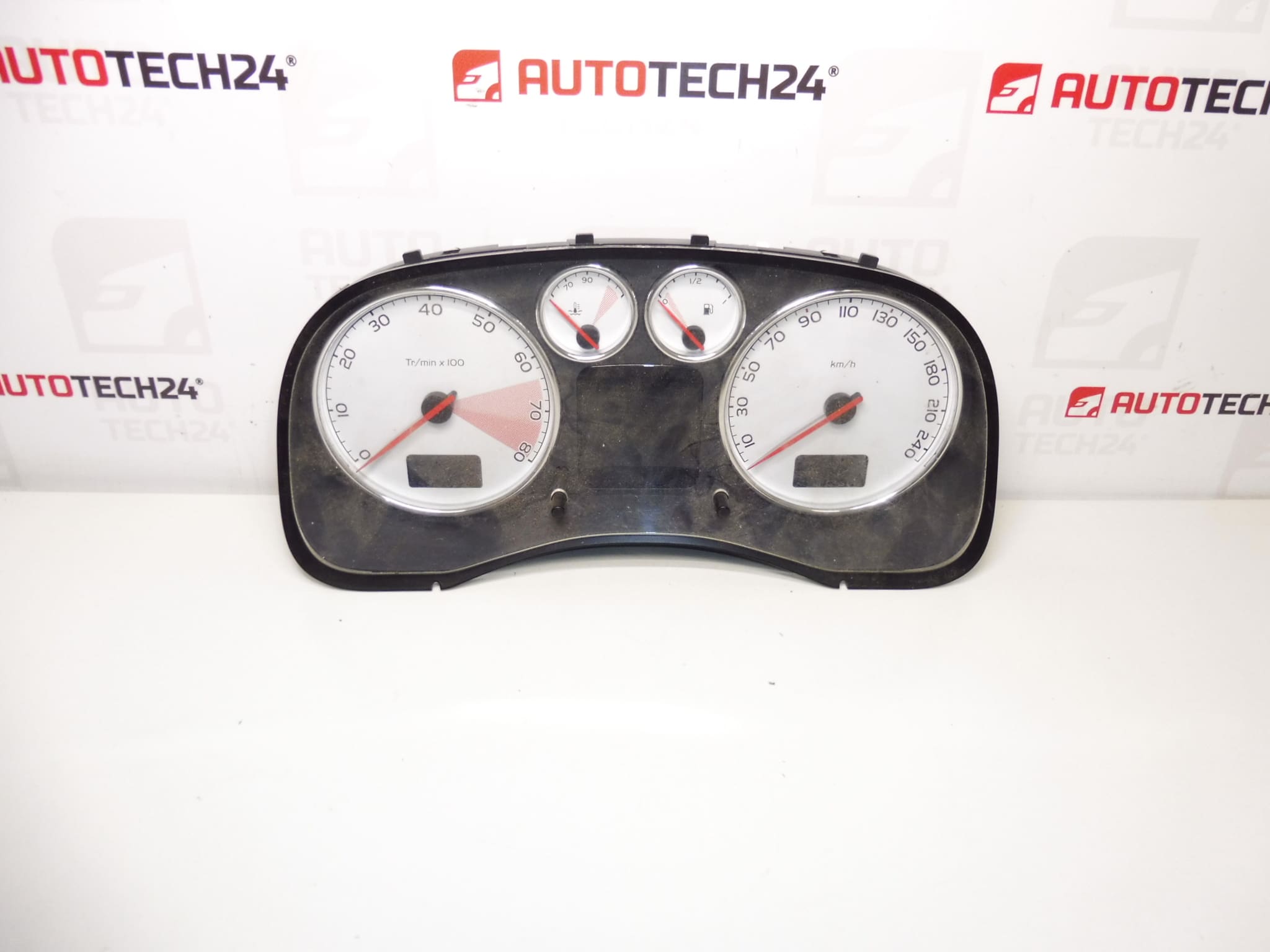 Speedometer Peugeot 307 184