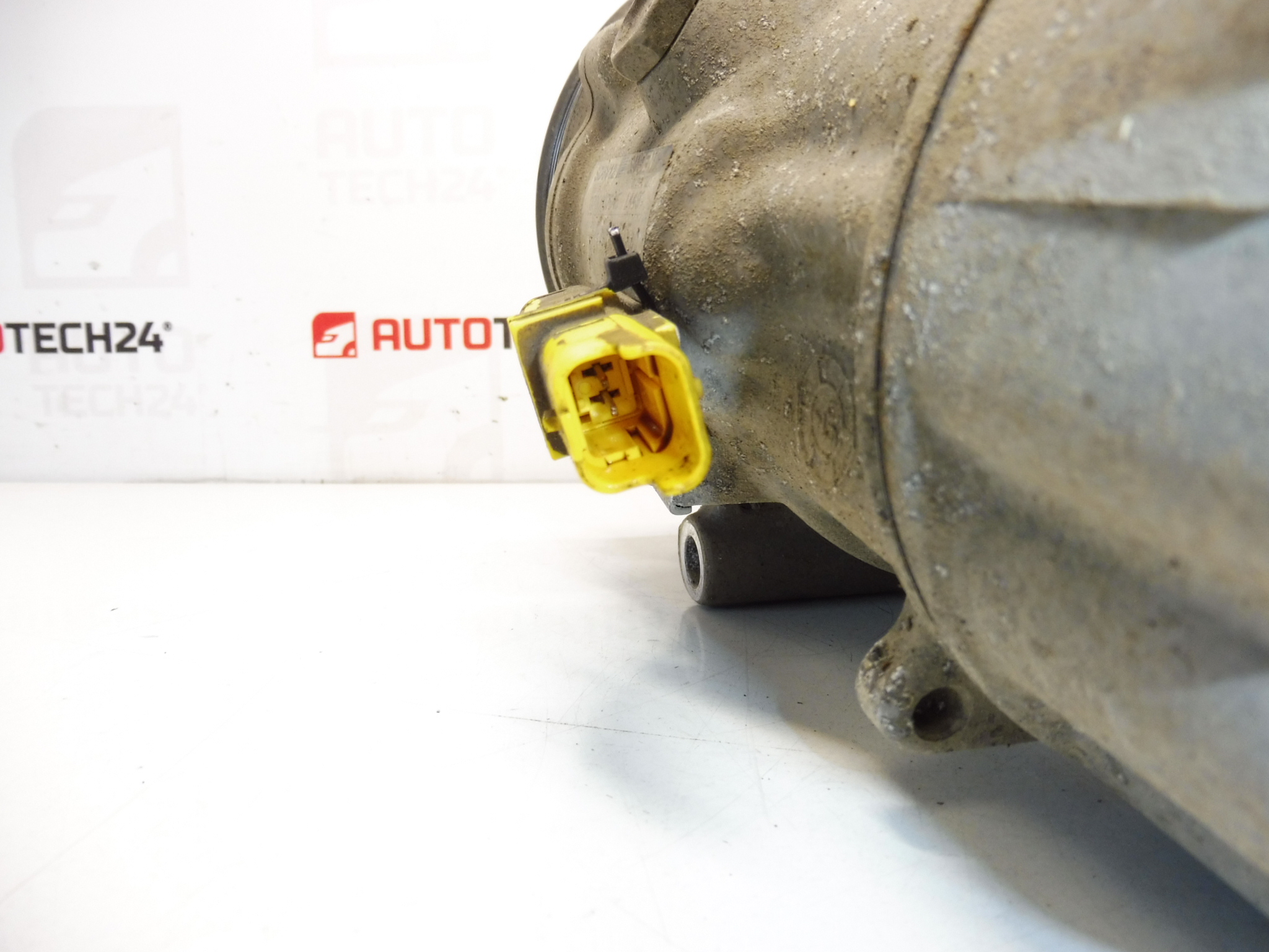 Air conditioner compressor Sanden SD6V12 1449 9655191580