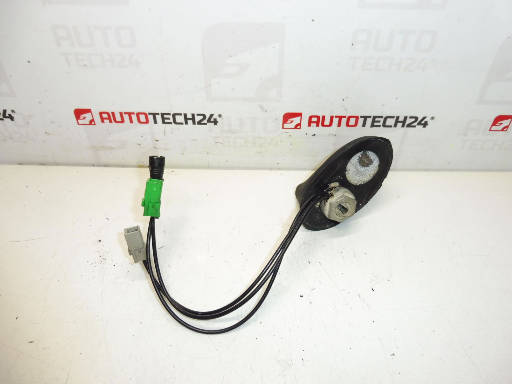 Antenna Citroën Peugeot 9650911780 6561HG - Image 2
