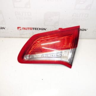 Decorative frame of the right rear lamp Citroën C4 II 9672155480 7453E4