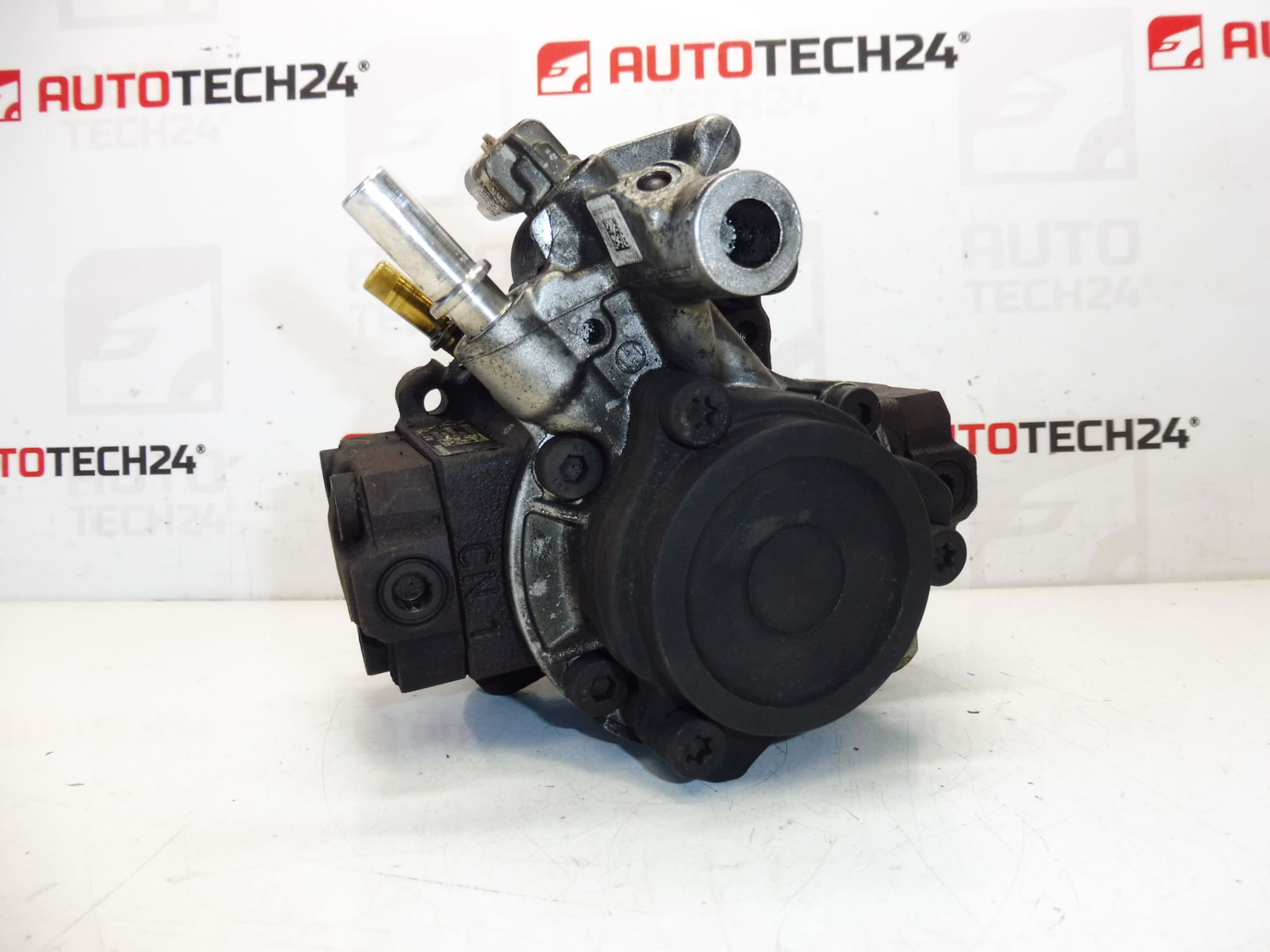 Injection pump 1.6 HDI Continental 5WS40894 9672605380