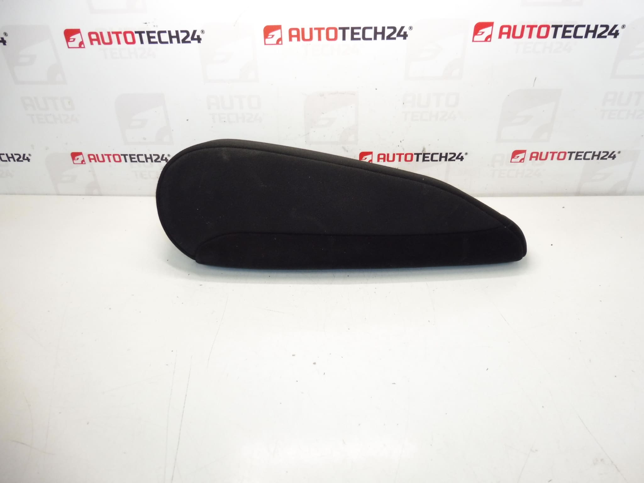 Passenger armrest Citroën C4 Picasso 8830PZ