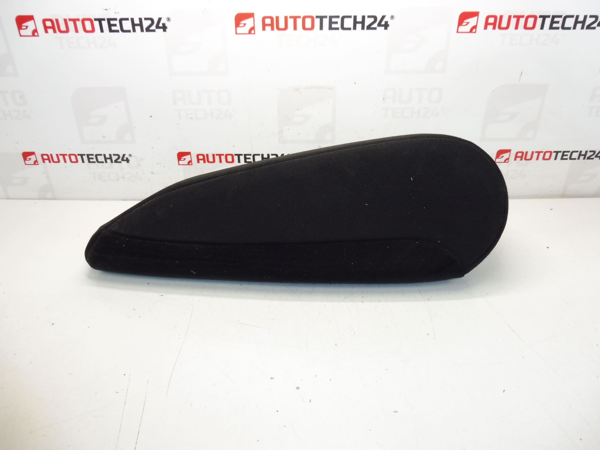 Driver's armrest Citroën C4 Picasso 8830PY