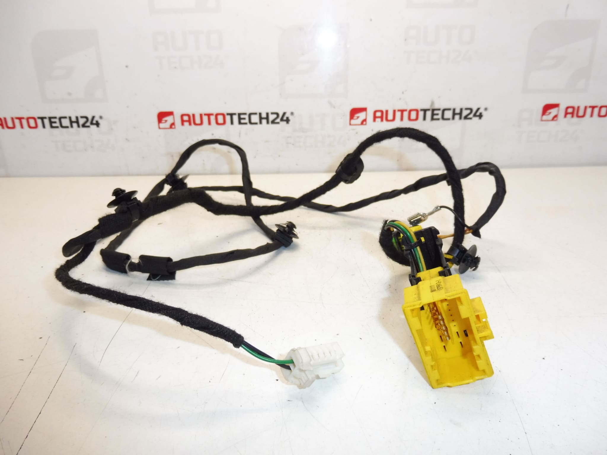 Citroen C3 II A51 Driver's Seat Harness 1608078880 - Image 2