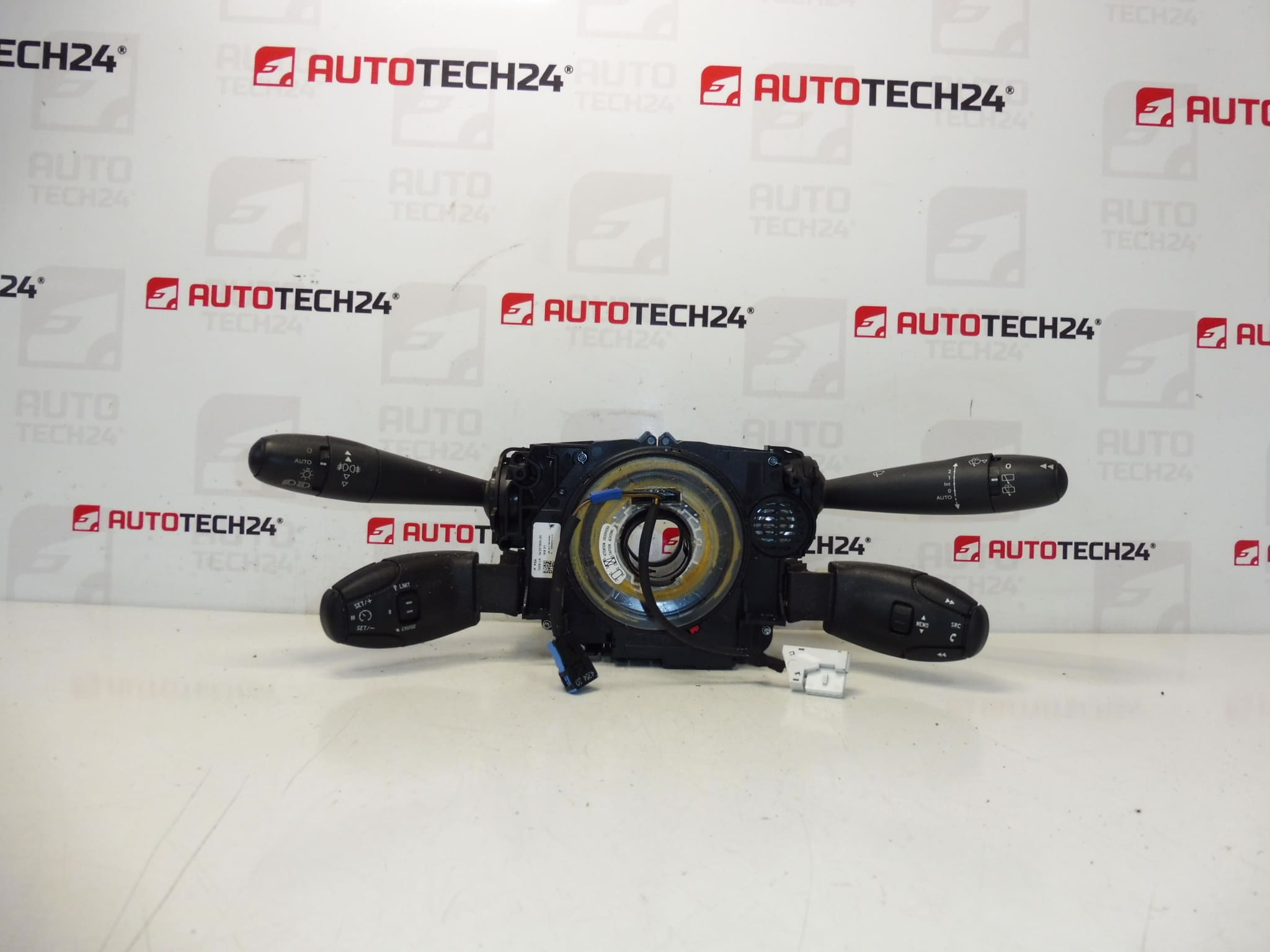 COM2008 Peugeot 3008 5008 Lever Controllers 96773911ZD
