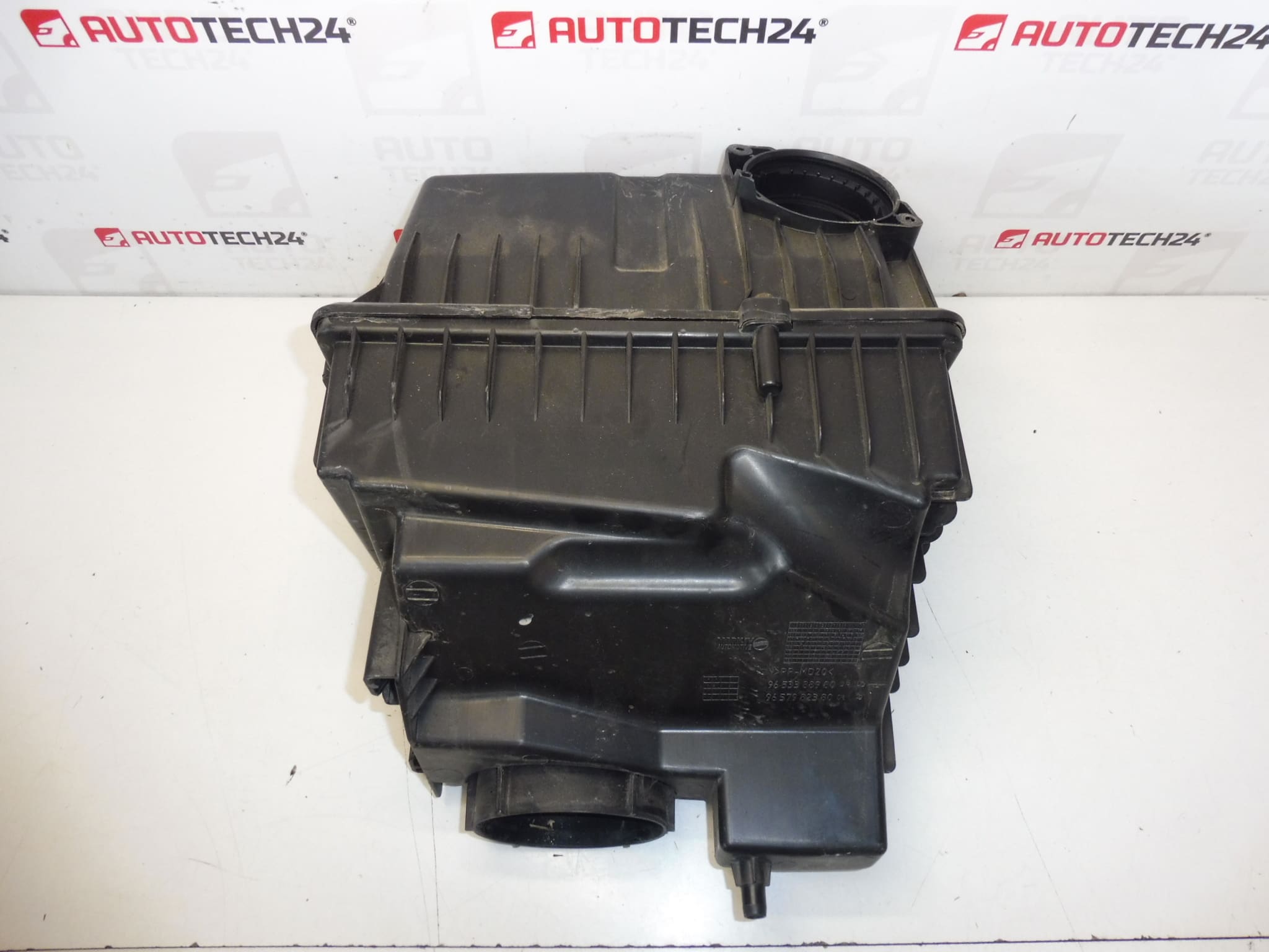 Filter box Citroën Peugeot 2.0 HDI 9653388980 1420Q2 - Image 2