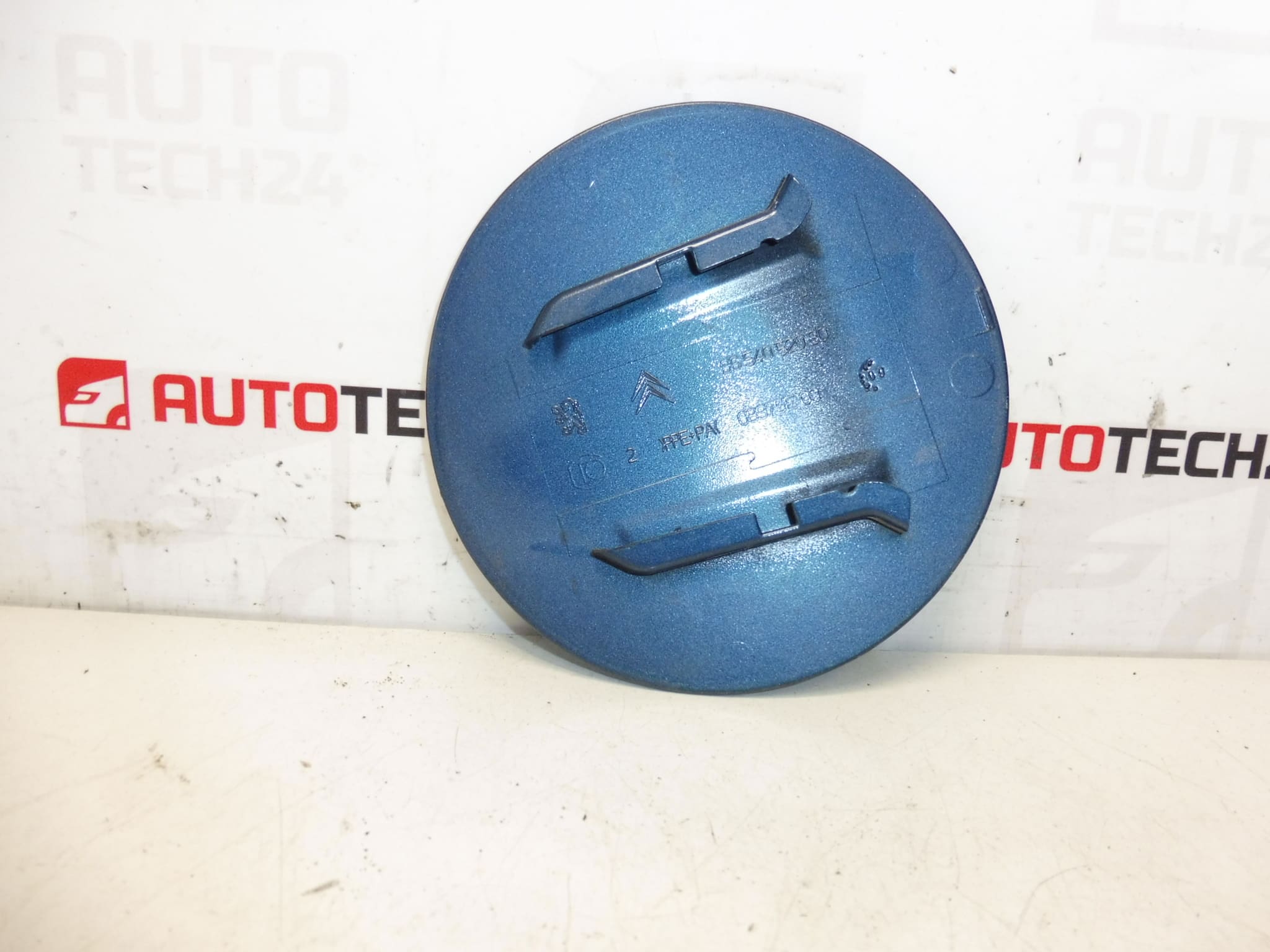 Tank cap cover KGQC Citroën C4 Grand Picasso 9654052080 1517E4 - Image 2