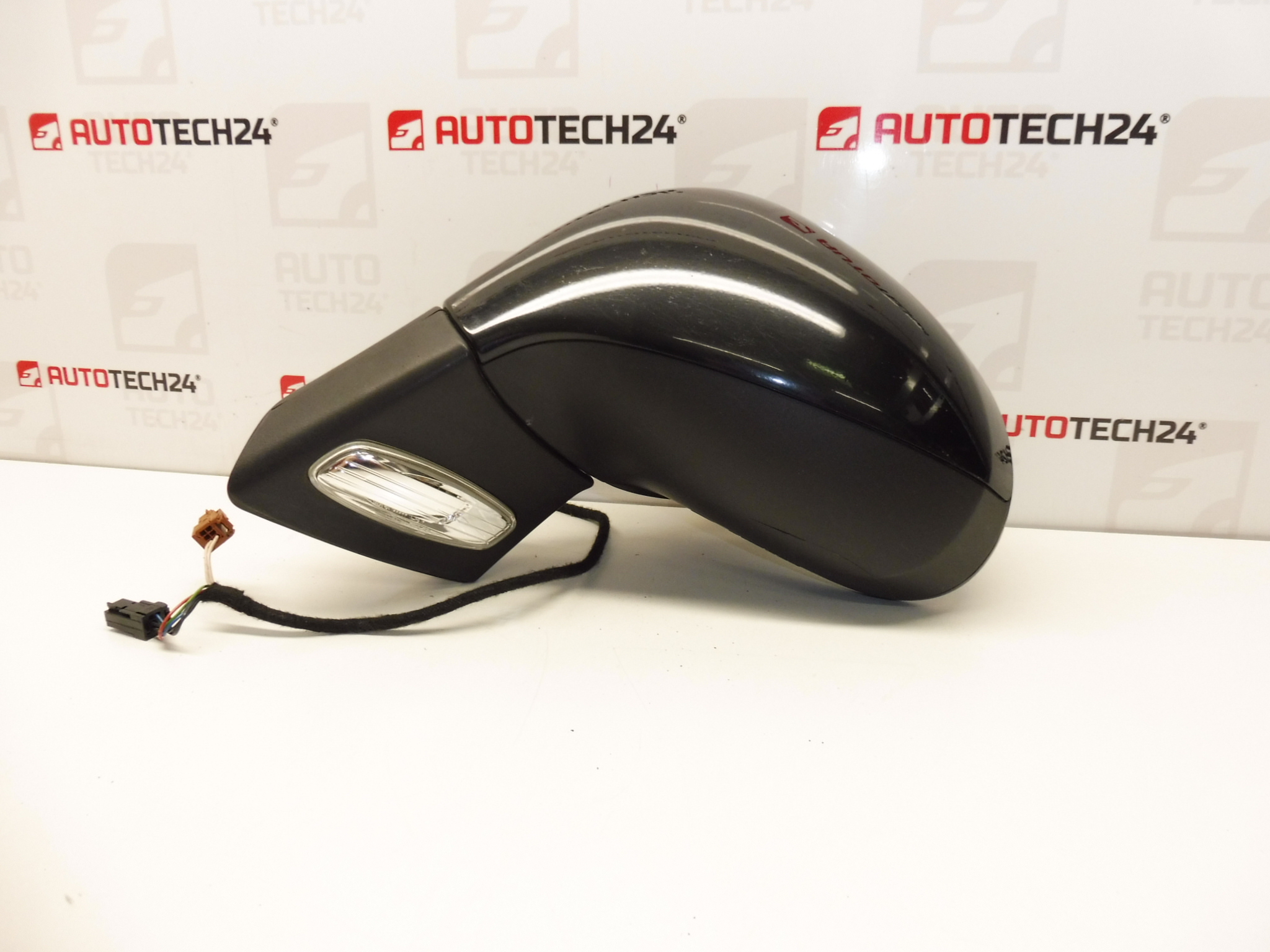 Left Exterior Mirror Peugeot 207 EXLD 96806498XT 8149ZG