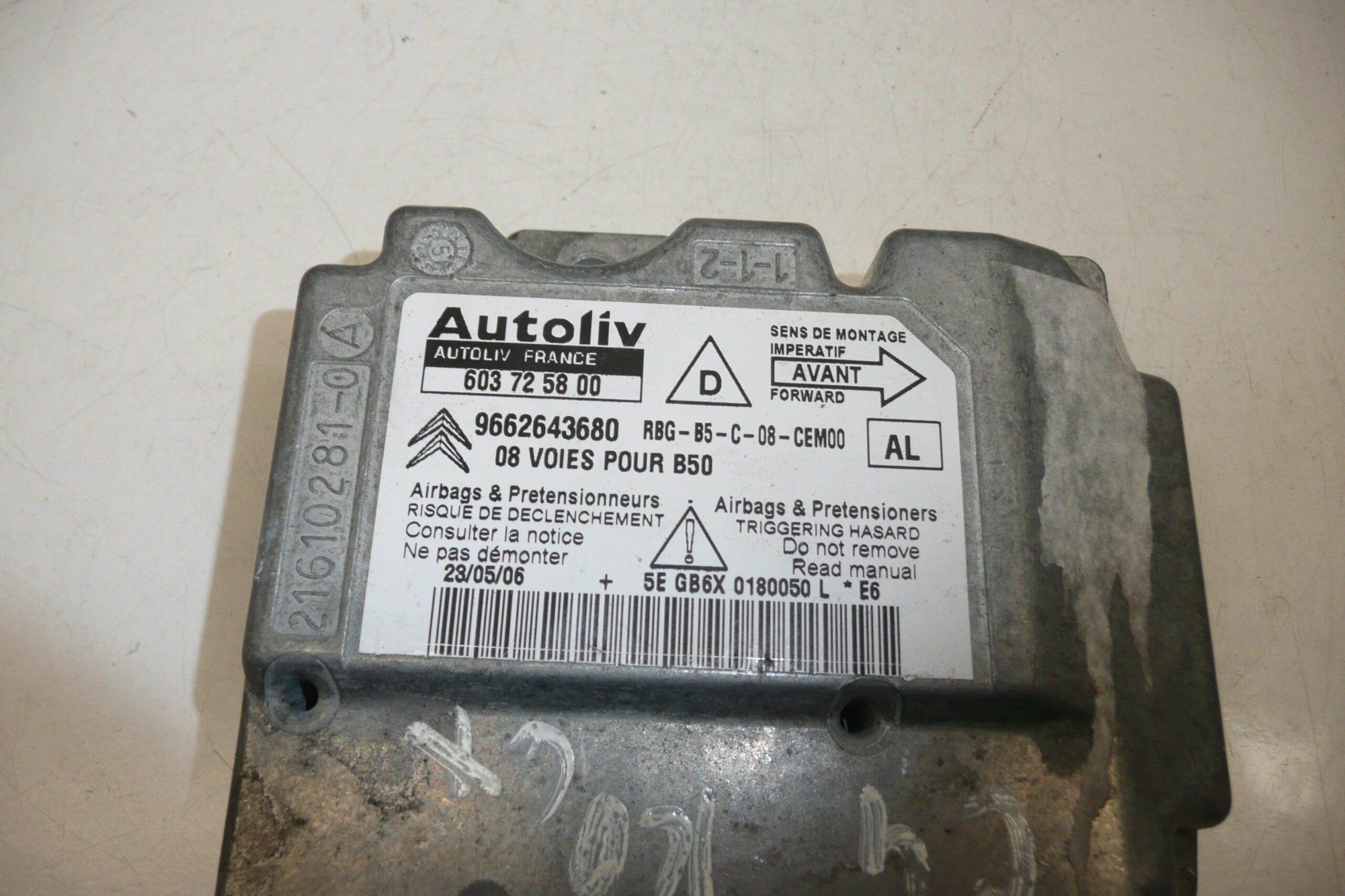 Citroën C4 airbag unit 9662643680 654633 - Image 2