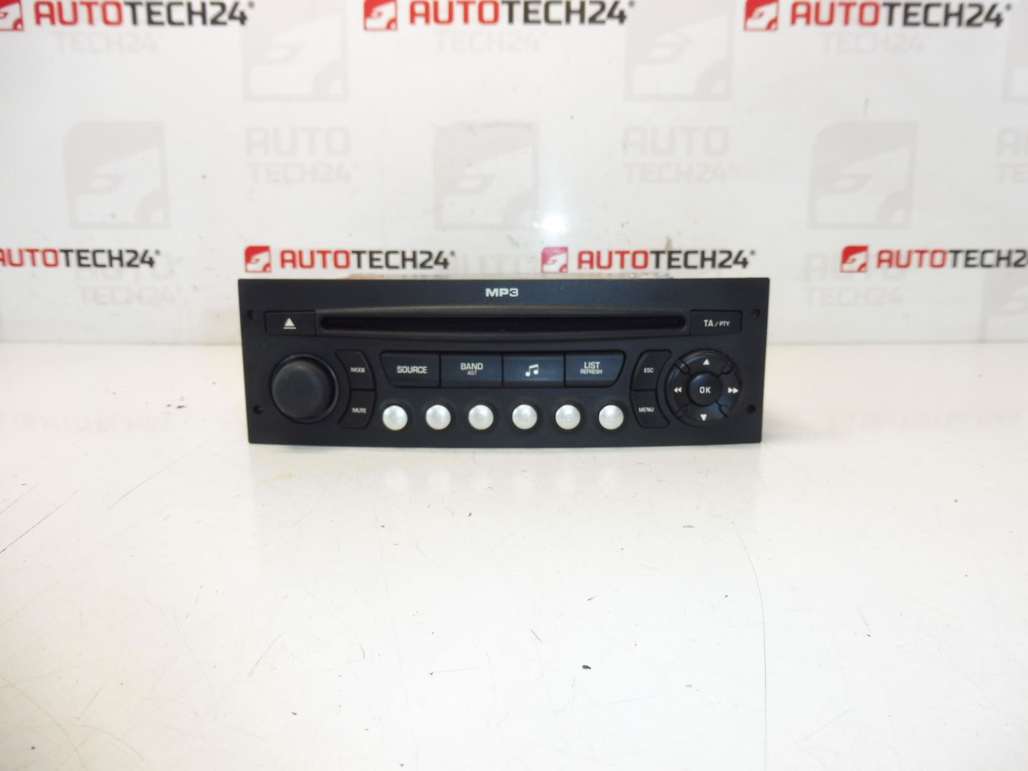 Car radio Citroën Peugeot RD4N2M-03 96660456XT 16077577XT