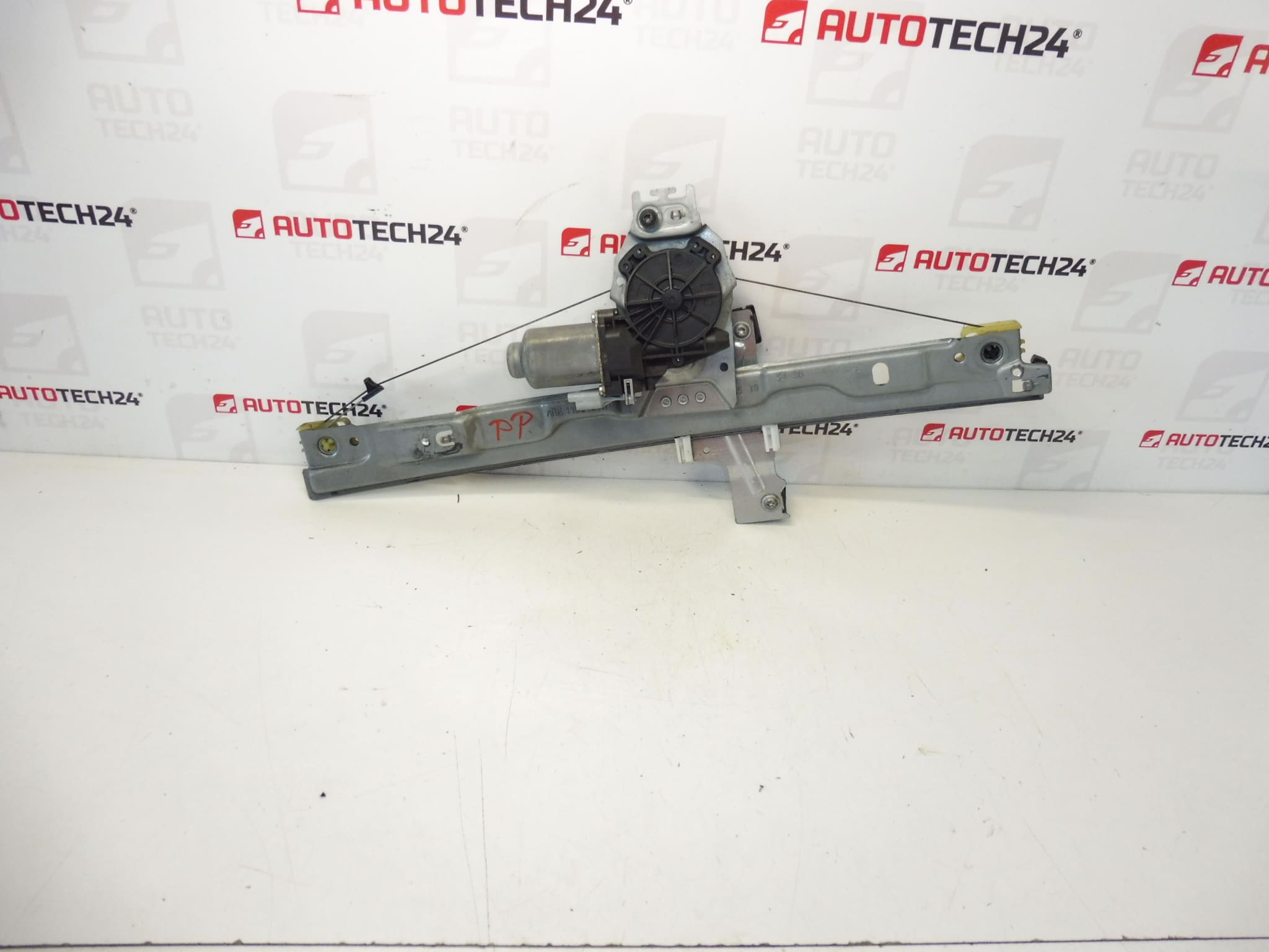 Peugeot 207 Window Mechanism 9661162280 9222W9
