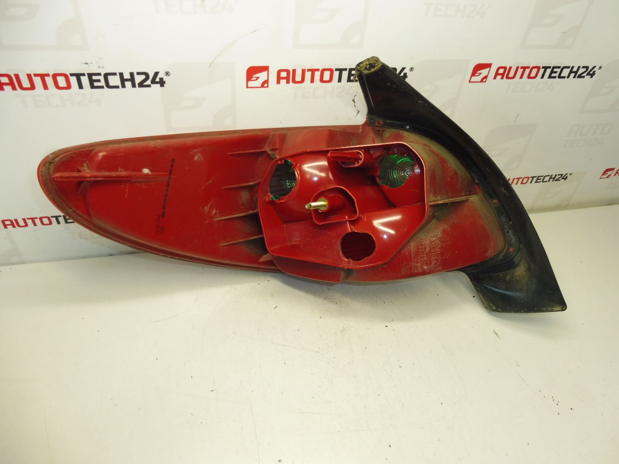 Right Rear Lamp Peugeot 206 up to 6/2003 6351P1 - Image 2