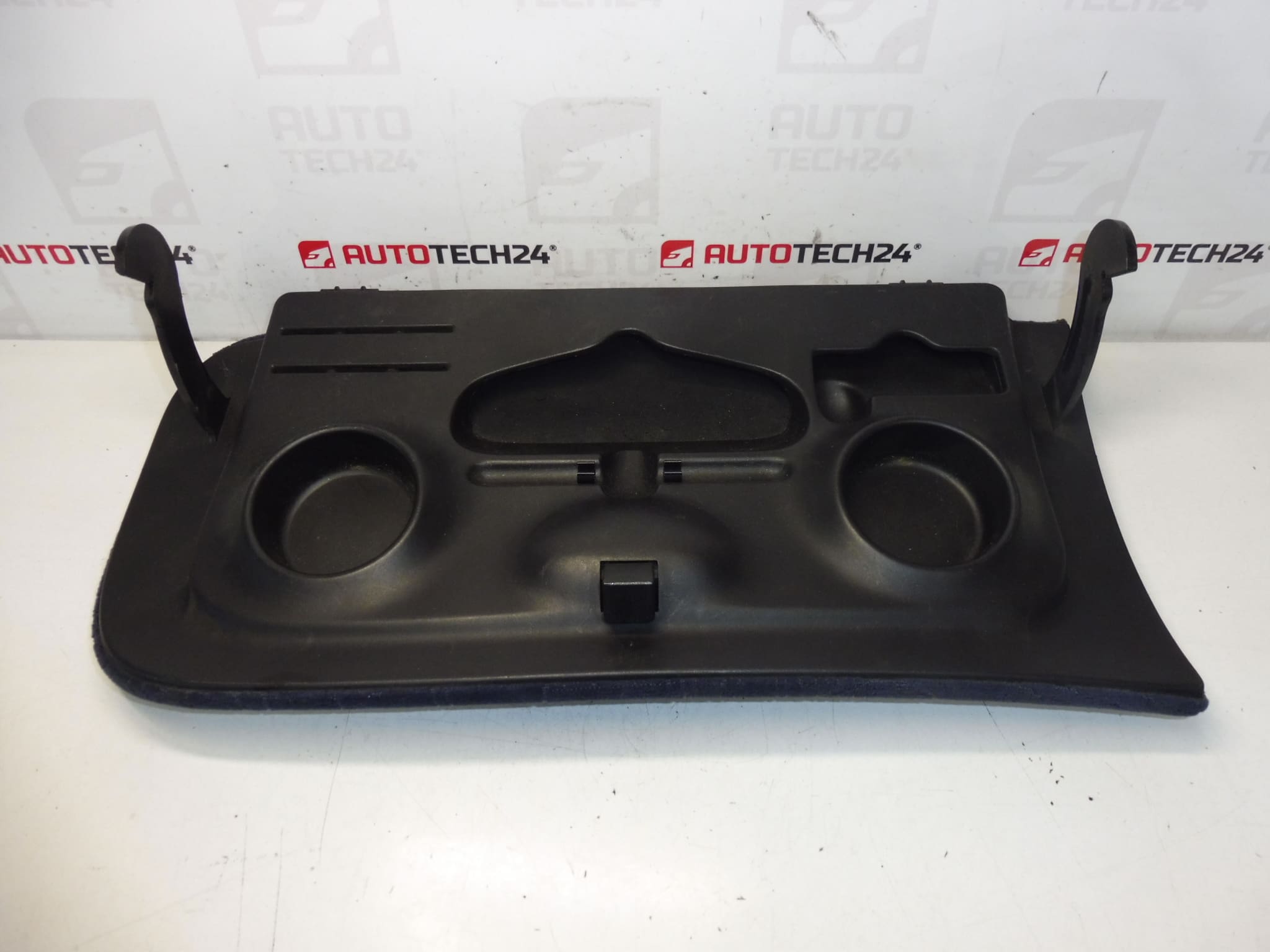 Peugeot 206 glove box lid 96440241LD 8218VG - Image 2