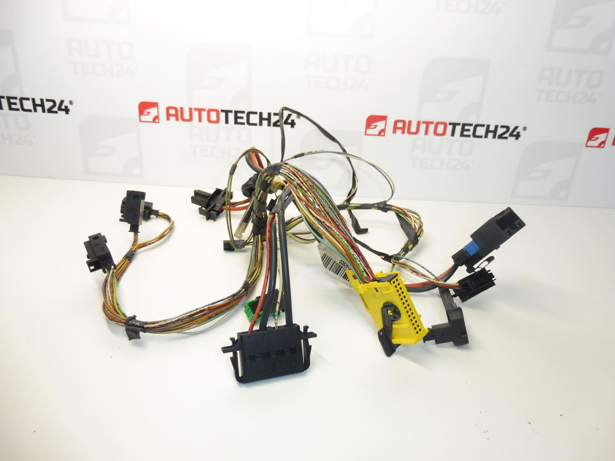 Air conditioning wiring harness Peugeot 307 from 2004 Behr T5 42991 643642 - Image 2