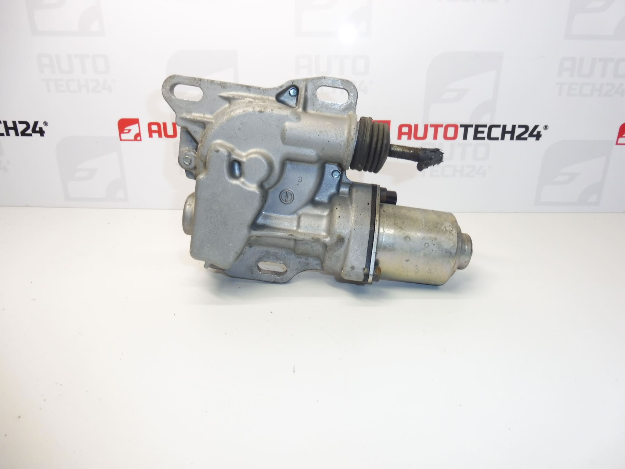 Clutch actuator Citroën Peugeot 218245 1612909880
